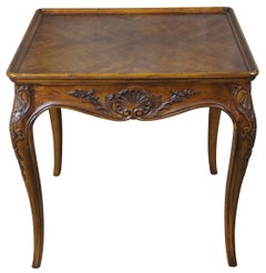 1986 Vintage Henredon Country French Square Walnut Side Accent Table 3201-42