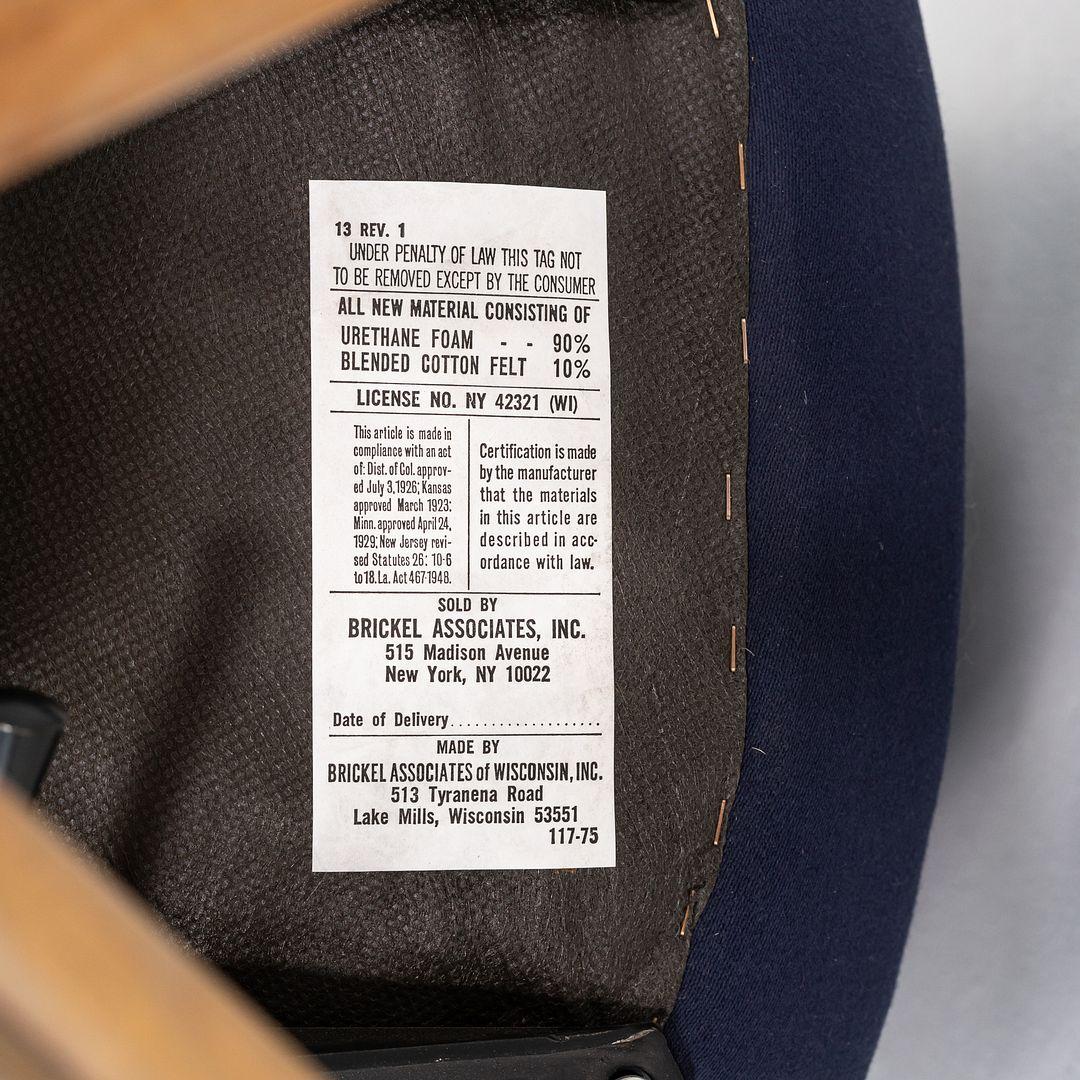 1986 Ward Bennett for Brickel Associates Executive Office Chair in Oak w/ Fabric en vente 5