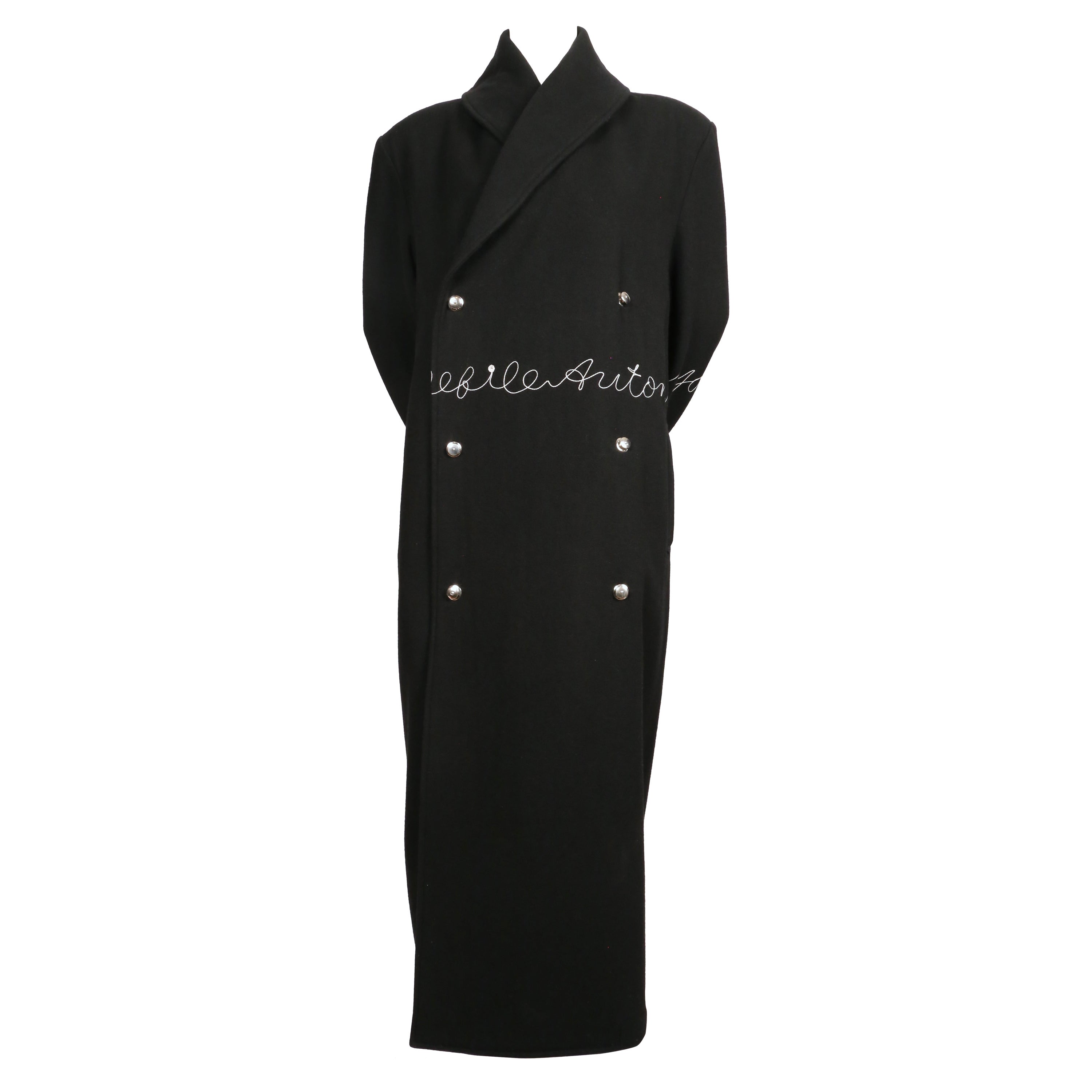 1986 Yohji Yamamoto cappotto nero con dettagli ricamati in vendita