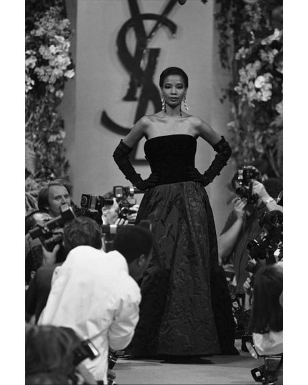 1986 Yves Saint Laurent Haute Couture Black Velvet and Jacquard Dress For Sale 2