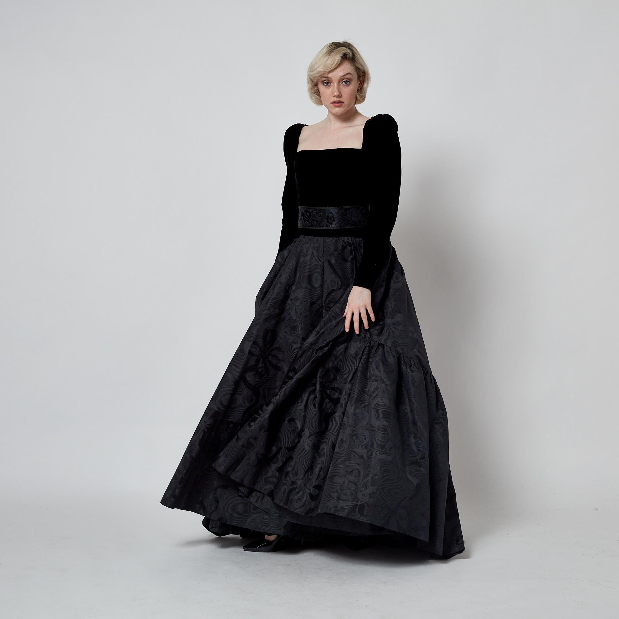 1986 Yves Saint Laurent Haute Couture Black Velvet and Jacquard Dress For Sale 3