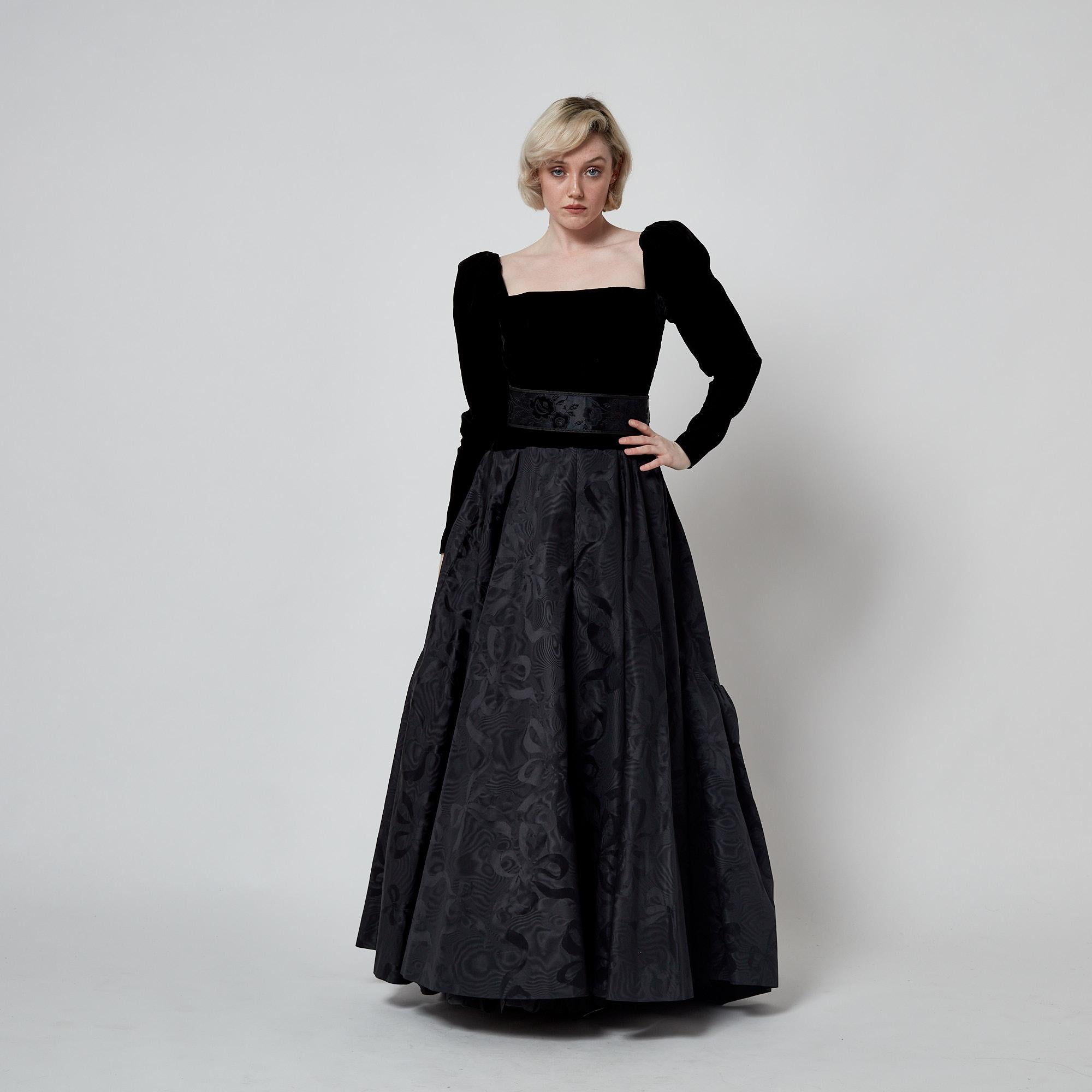 1986 Yves Saint Laurent Haute Couture Black Velvet and Jacquard Dress For Sale 4