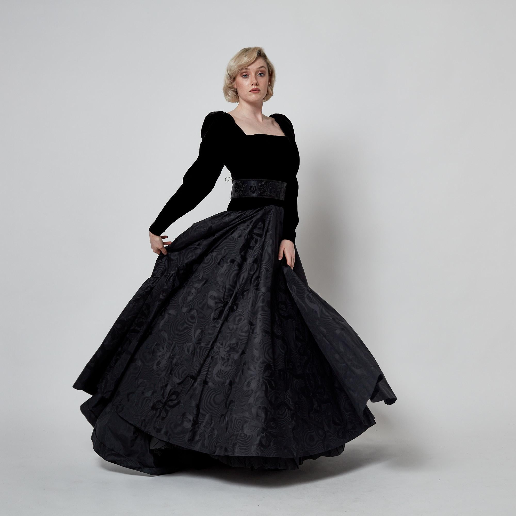 1986 Yves Saint Laurent Haute Couture Black Velvet and Jacquard Dress For Sale 5