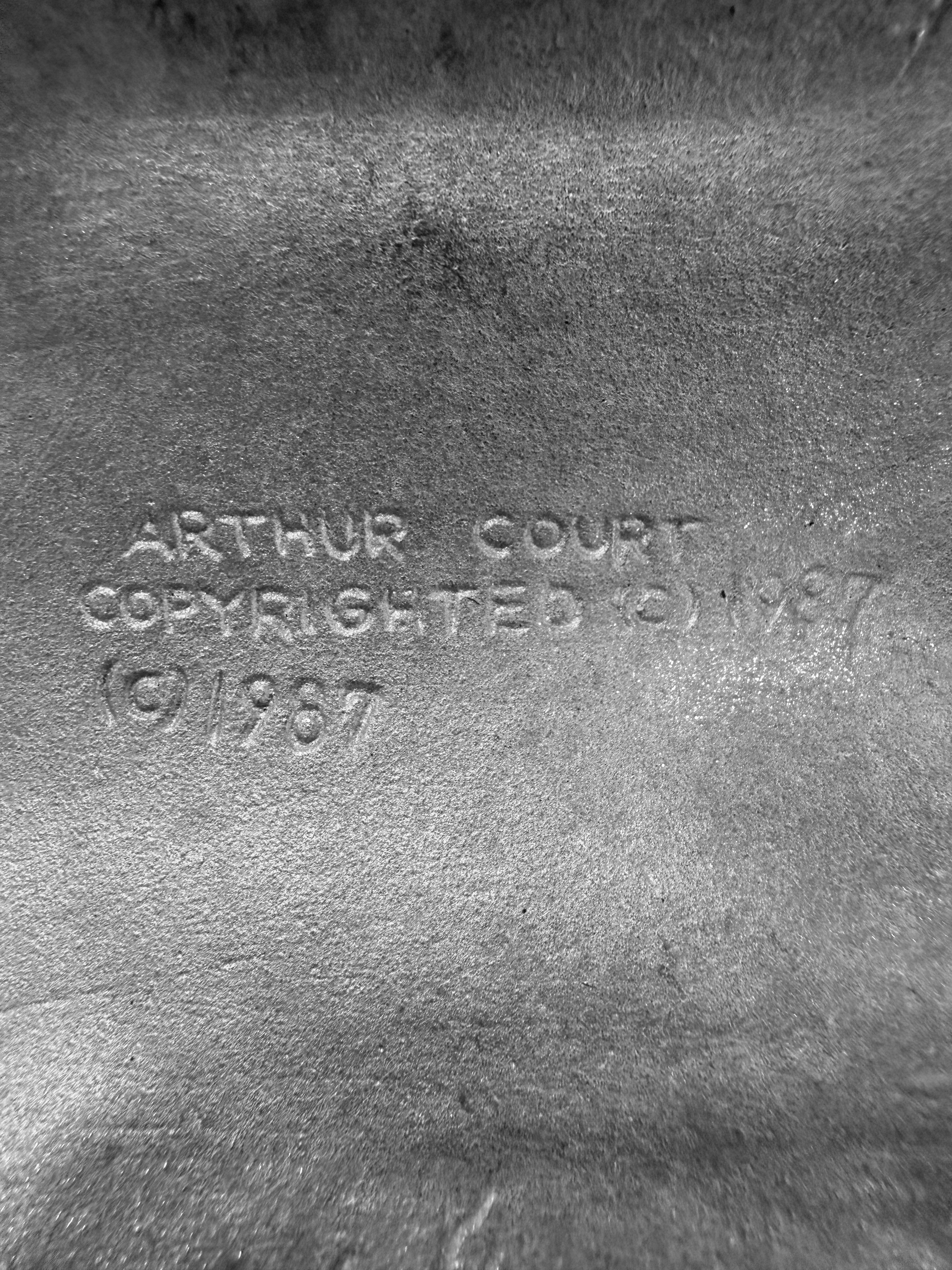 Américain 1987 Arthur Court Plat à éléphant en vente