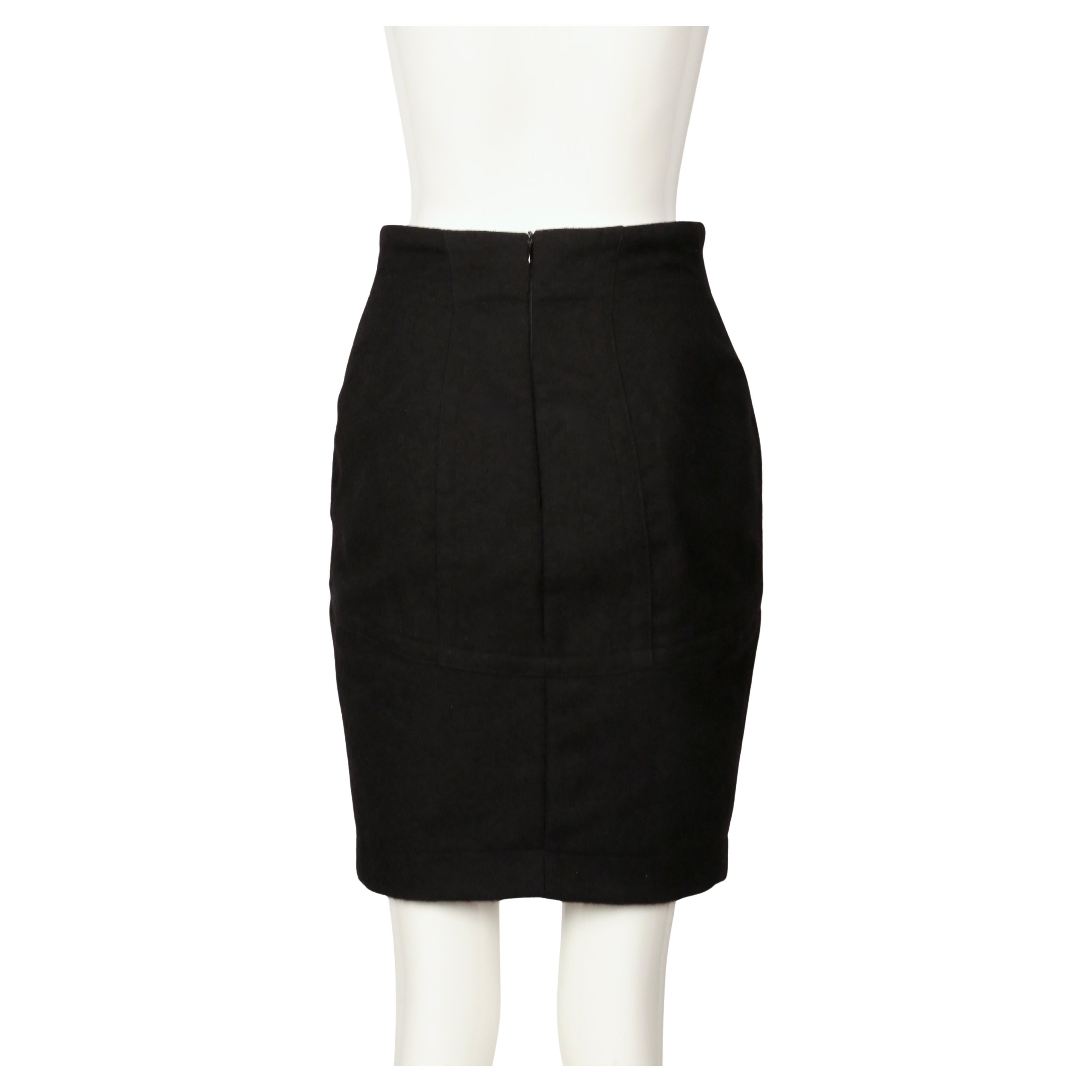 1987 AZZEDINE ALAIA black worsted gabardine wool RUNWAY skirt with seams en vente 2