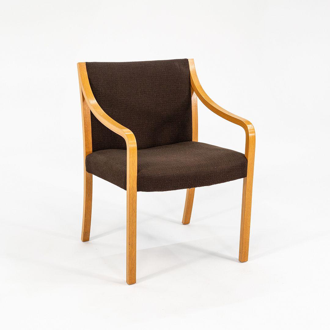 1987 Bert England per Stow & Davis England Sedia da pranzo con imbottitura marrone in vendita 3