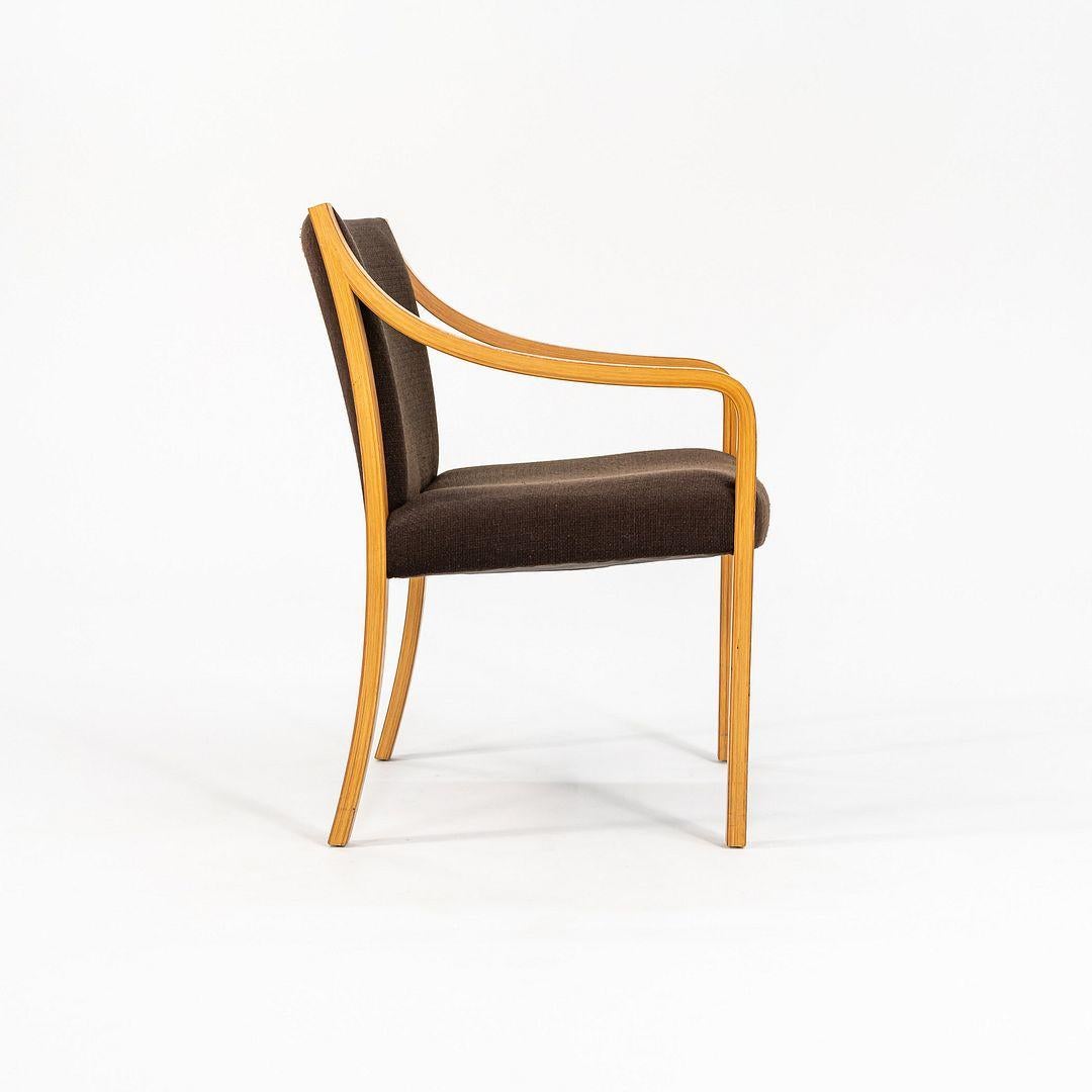 Schiuma 1987 Bert England per Stow & Davis England Sedia da pranzo con imbottitura marrone in vendita