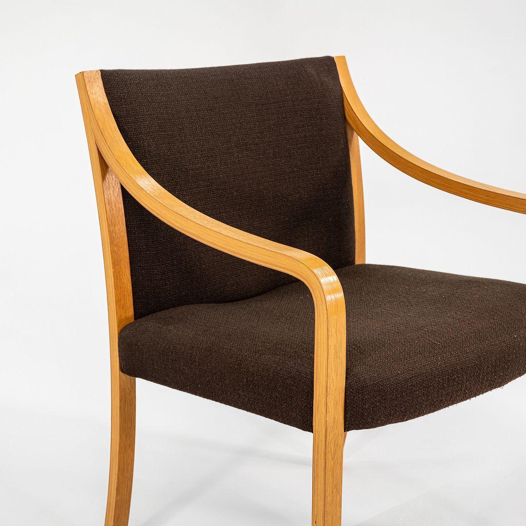 1987 Bert England per Stow & Davis England Sedia da pranzo con imbottitura marrone in vendita 2