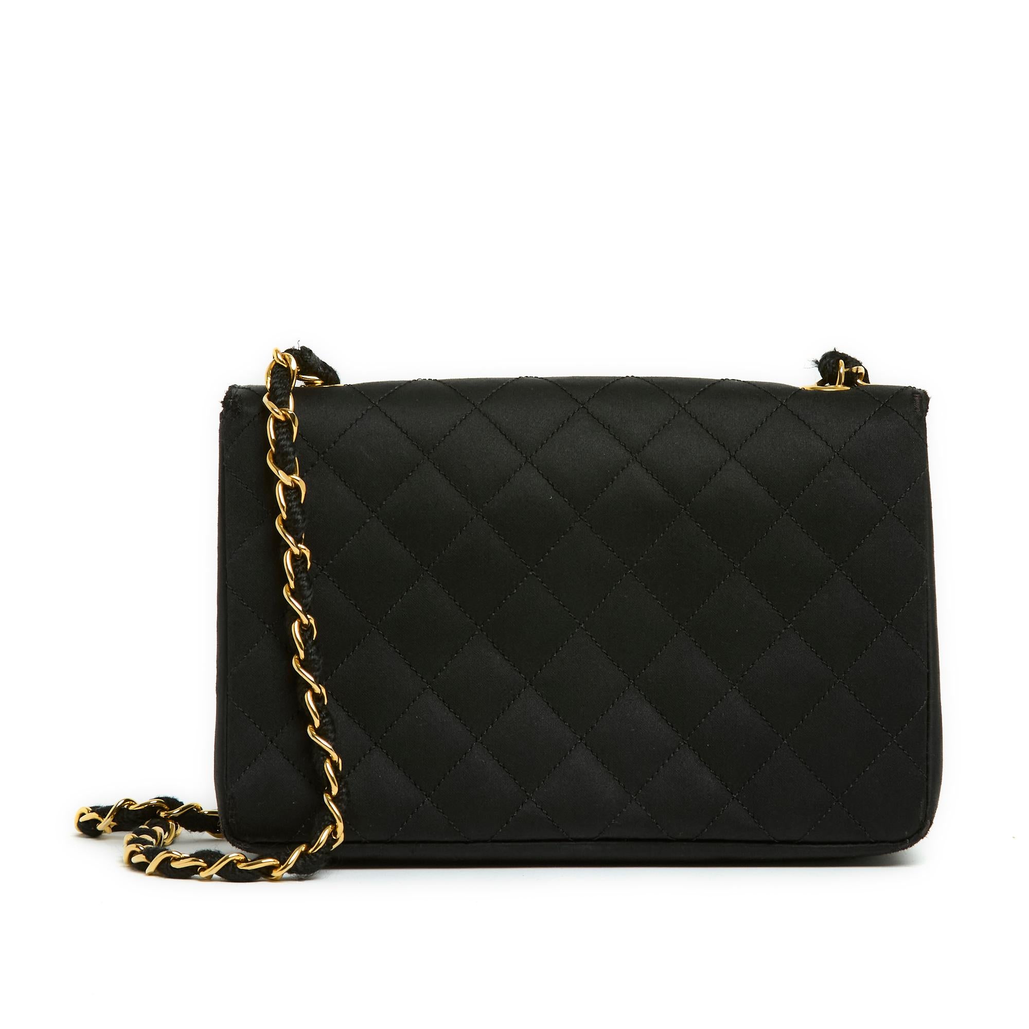 Women's or Men's 1987 Chanel sac Classique Black Satin CC Mini flap bag