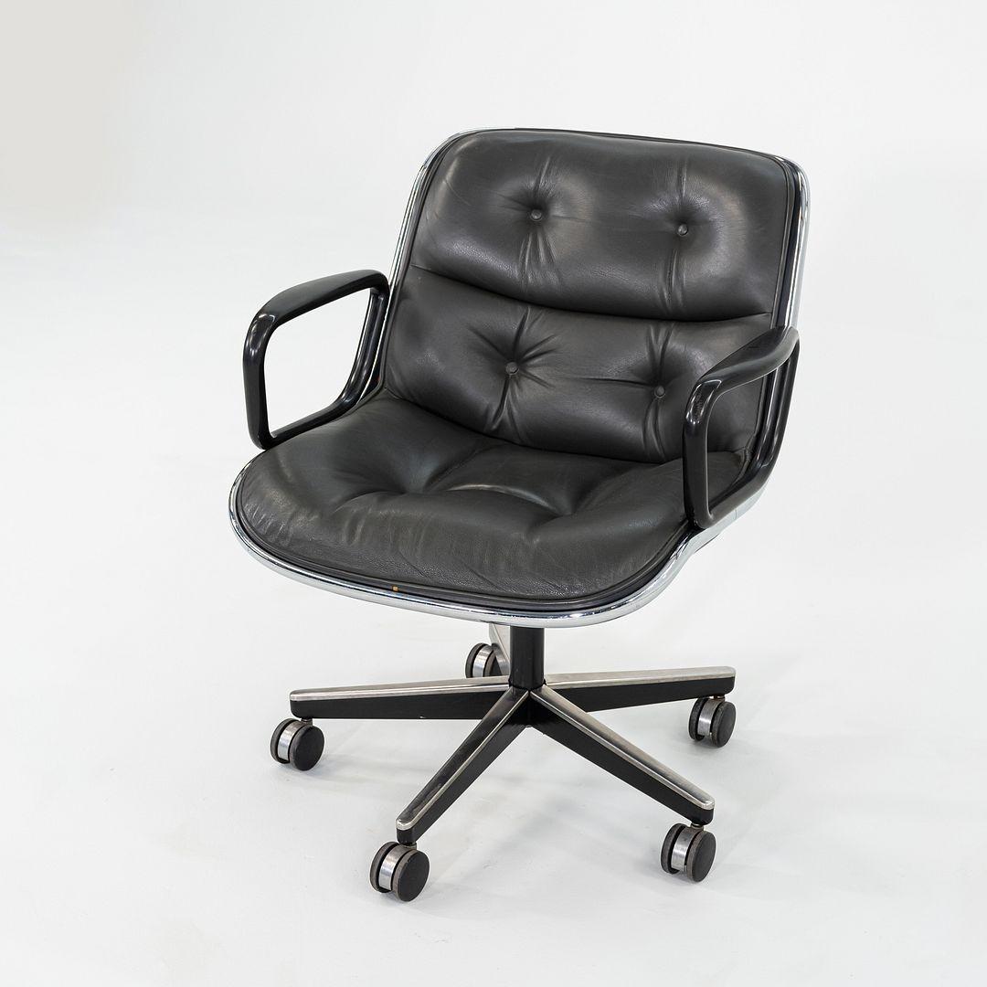 1987 Charles Pollock für Knoll Schreibtischstuhl in blau-grauem Leder 3x erhältlich (Aluminium) im Angebot