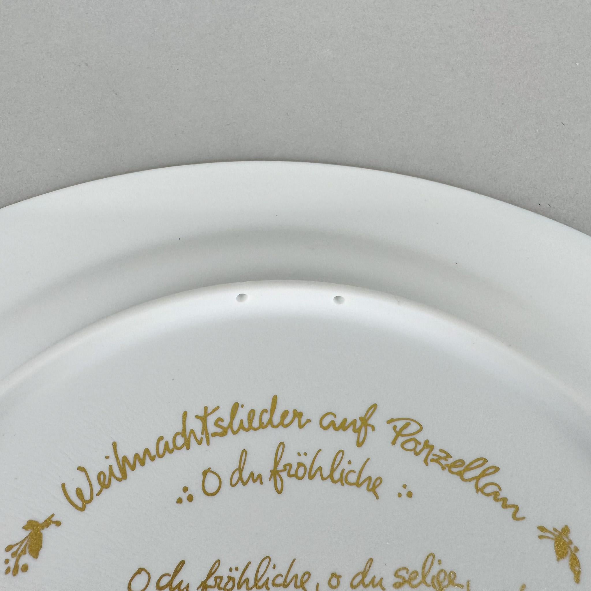 1987 Christmas Rosenthal Porcelain Plate by by Bjorn Wiinblad in Original Box For Sale 1