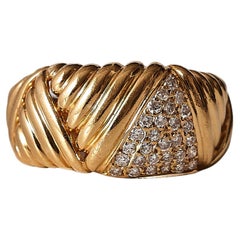 1987 Engelbert, Stockholm, 18kt Gold and Diamond Ring.
