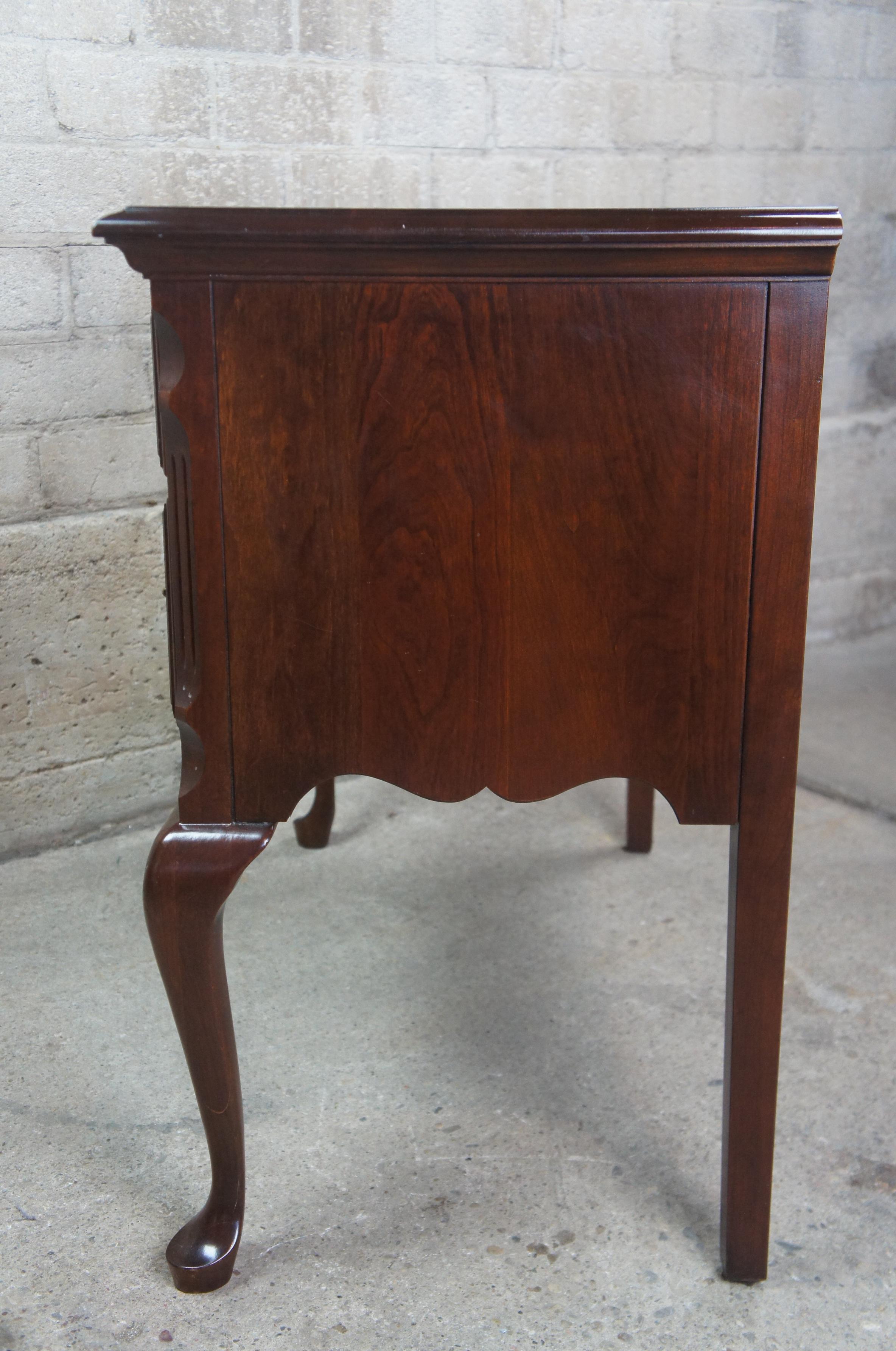 1987 Pennsylvania House Independence Hall Queen Anne Cherry Lowboy Server Chest 4