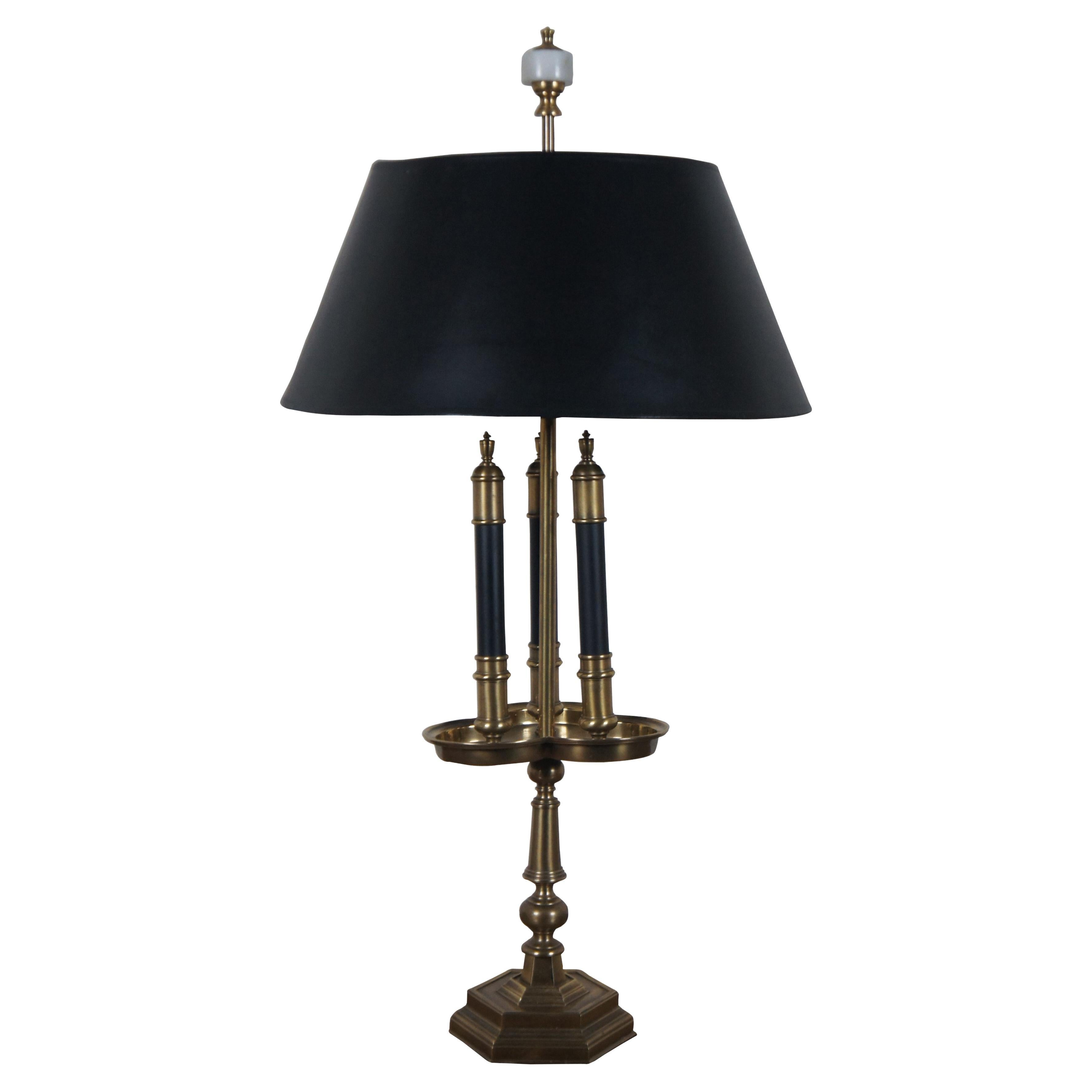 1987 Vintage Frederick Cooper Brass 2 Light French Bouillotte Lampada da tavolo in vendita