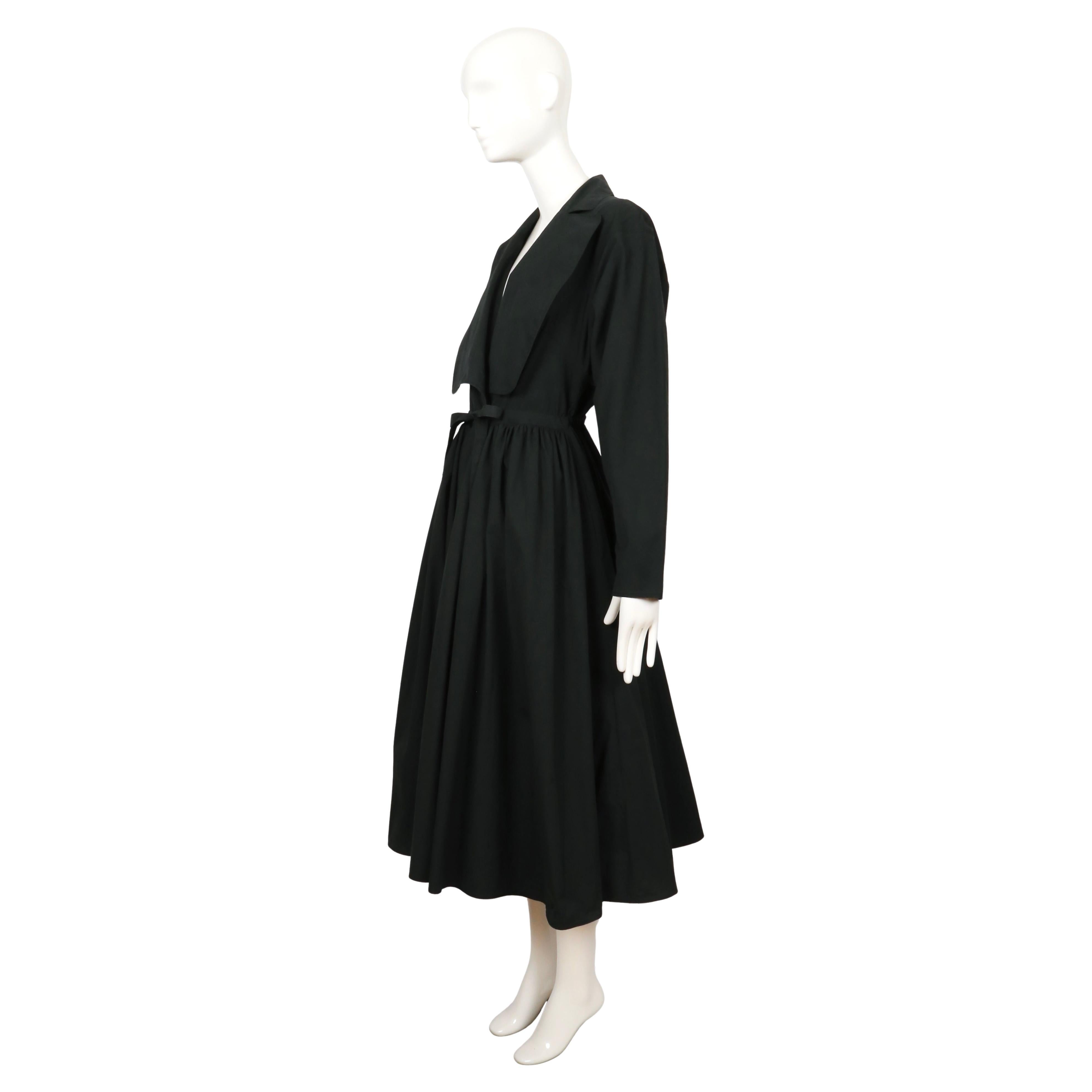 Women's or Men's 1988 AZZEDINE ALAIA black voluminous skirted RUNWAY coat For Sale