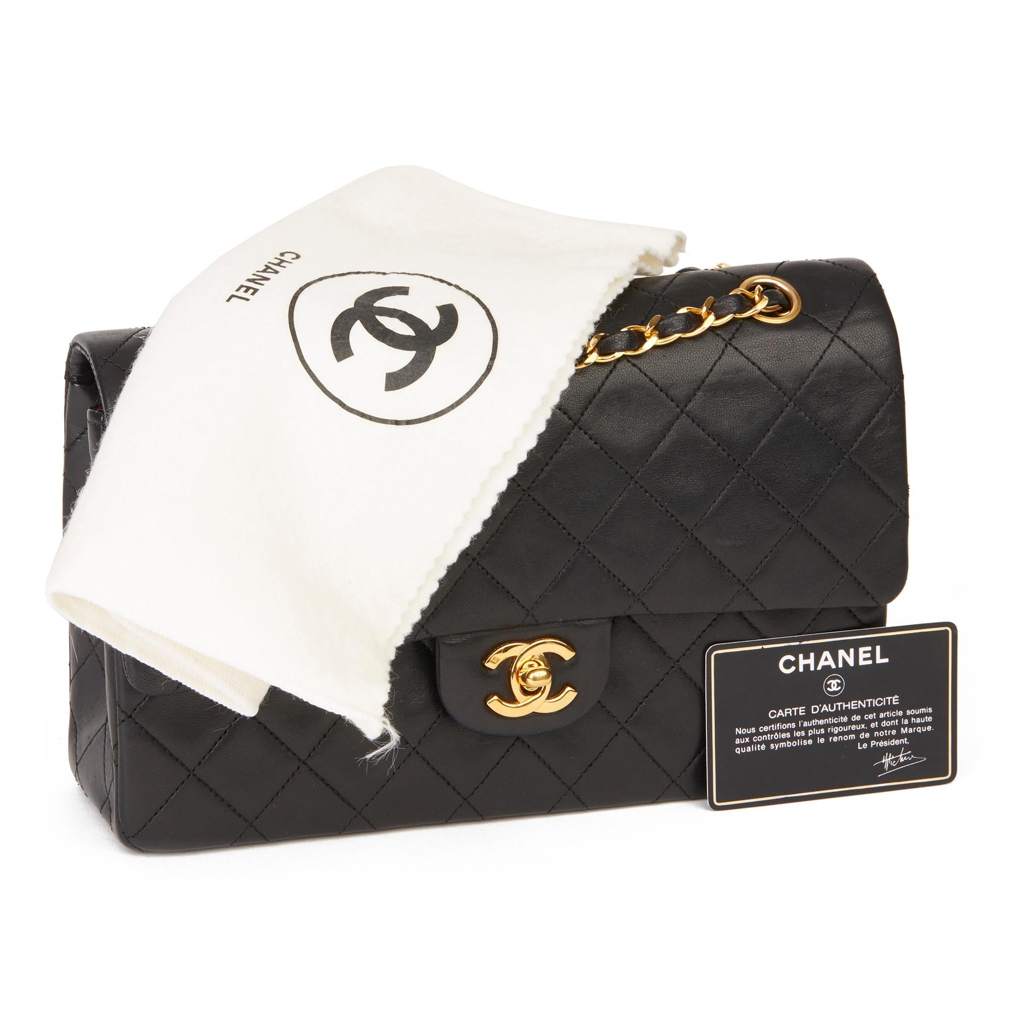 1988 Chanel Black Quilted Lambskin Vintage Medium Classic Double Flap Bag 5