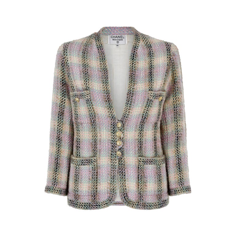 [Chanel] Chanel 1988 Vintage Tweed 4 Pocket Set Up Suit Green Size 40 [Used] [Authenticated and Guaranteed Authentic] 210560 main image 0
