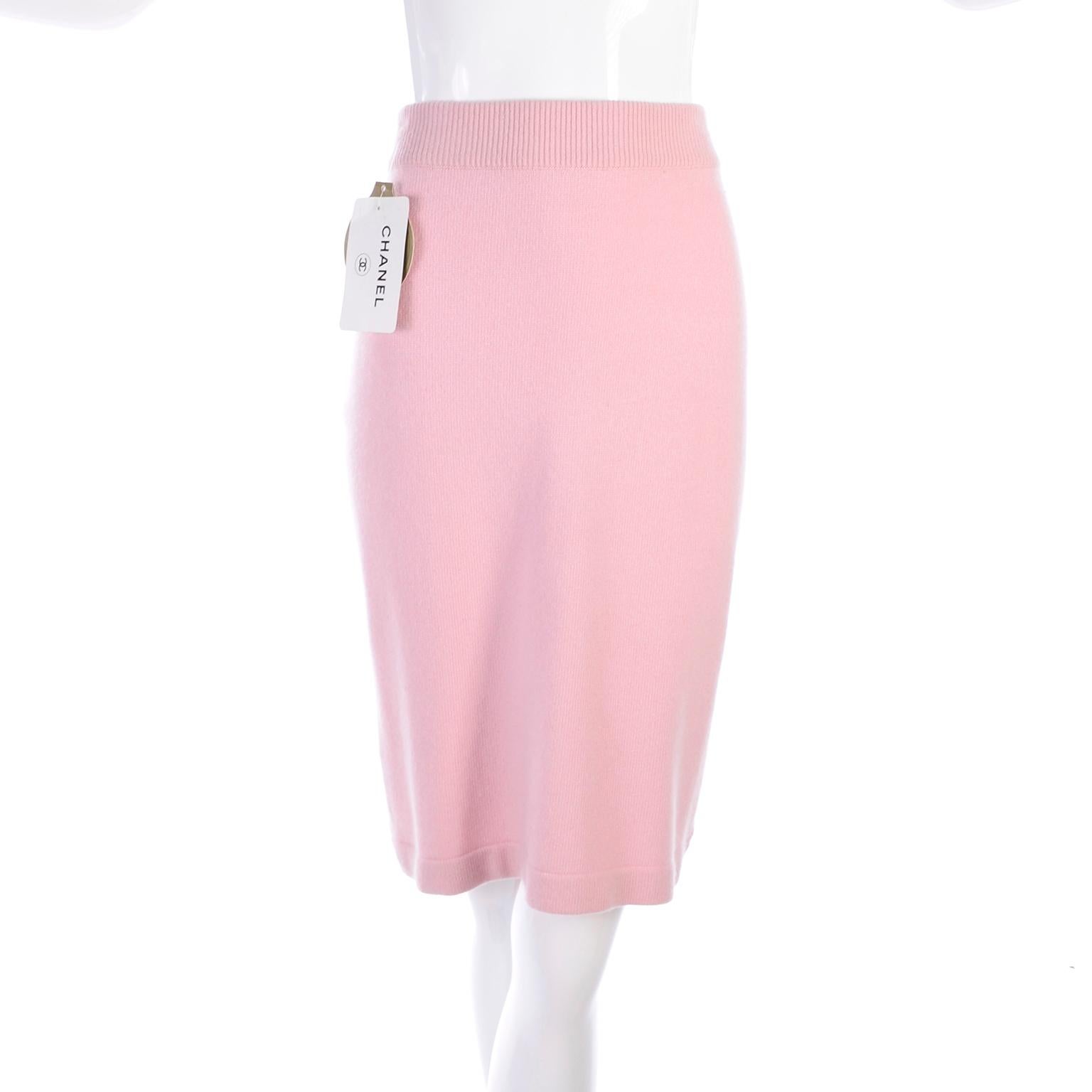 1988 Chanel Runway Vintage Pink Cashmere Skirt & Sweater Top 2 pc W/Tag 2