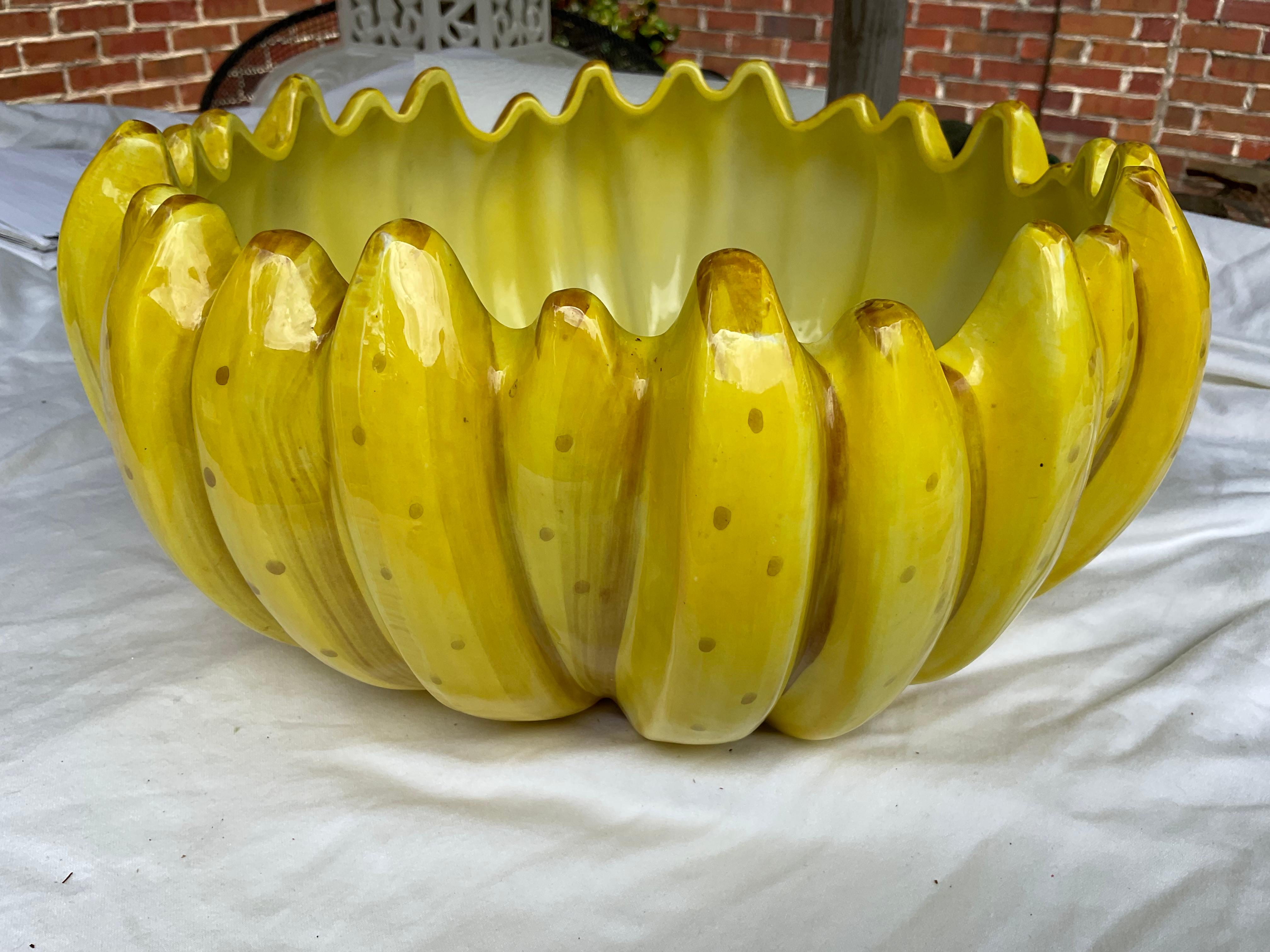 1988 Fitz & Floyd Banana Bowl Centerpiece In Good Condition For Sale In Marietta, GA