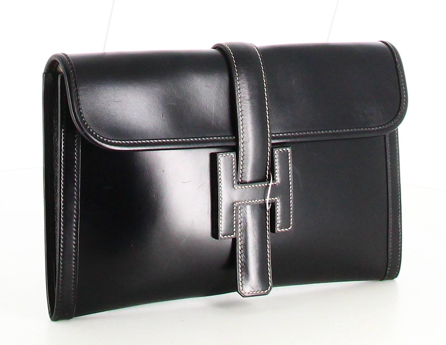 1988 Hermès Jige PM Clutch Bag Black Leather In Good Condition For Sale In PARIS, FR