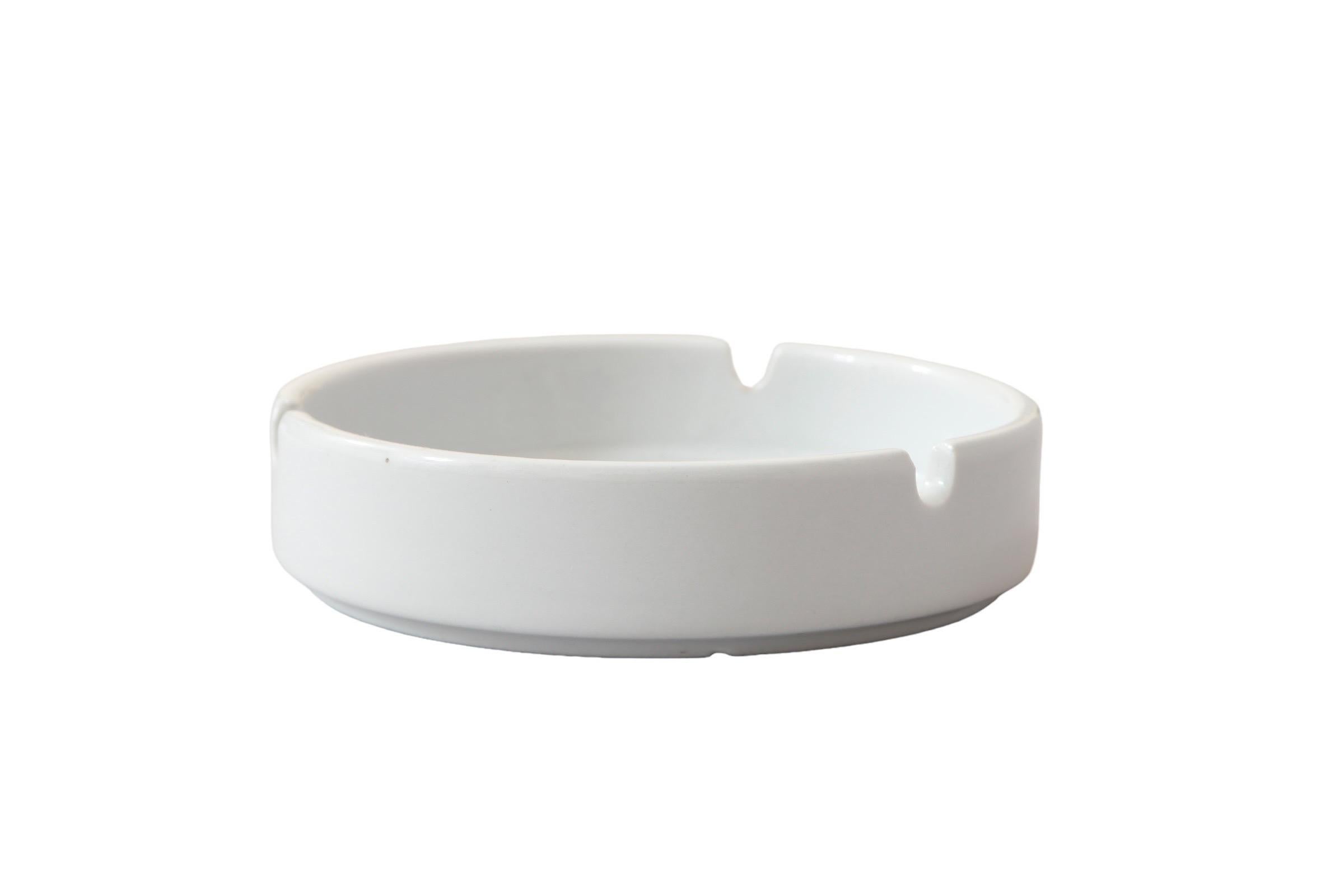 Late 20th Century 1988 Las Vegas Round Ceramic Ashtray For Sale