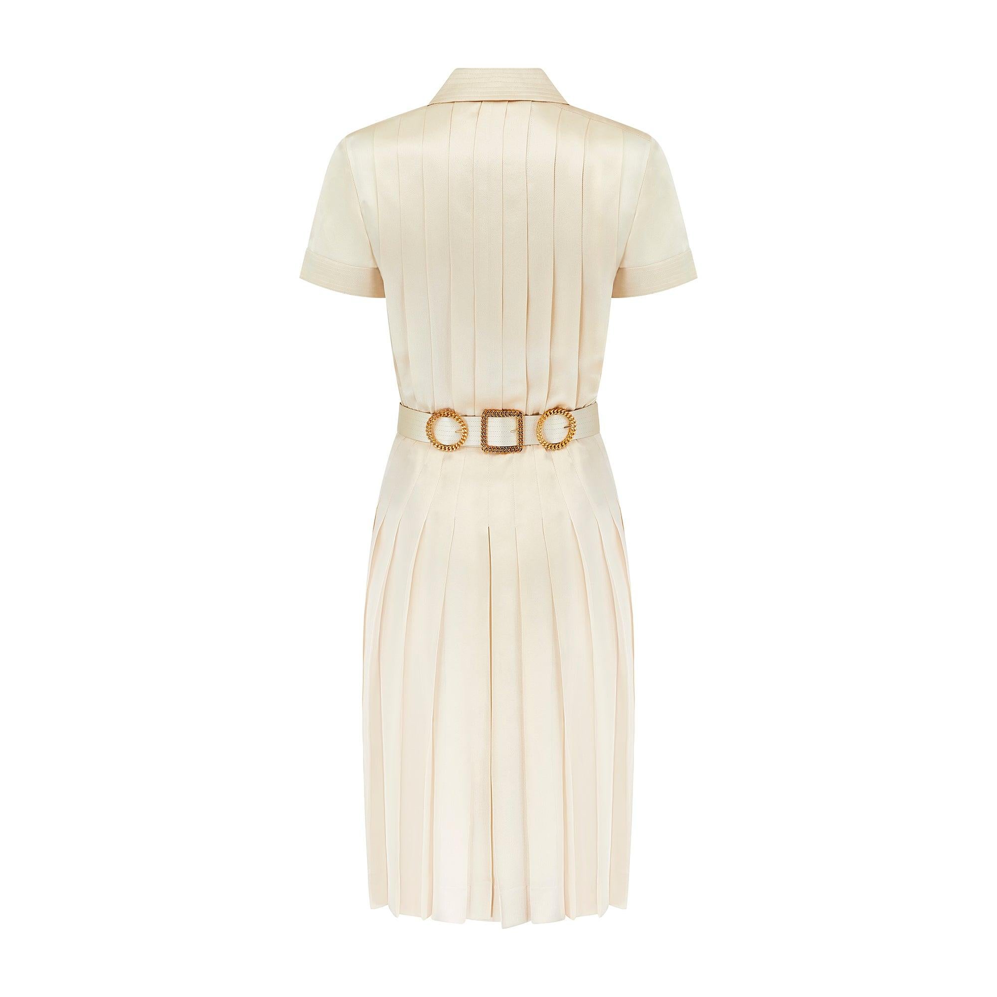 1988 Runway Chanel Cream Silk Pleated Dress with Belt In Excellent Condition In London, GB