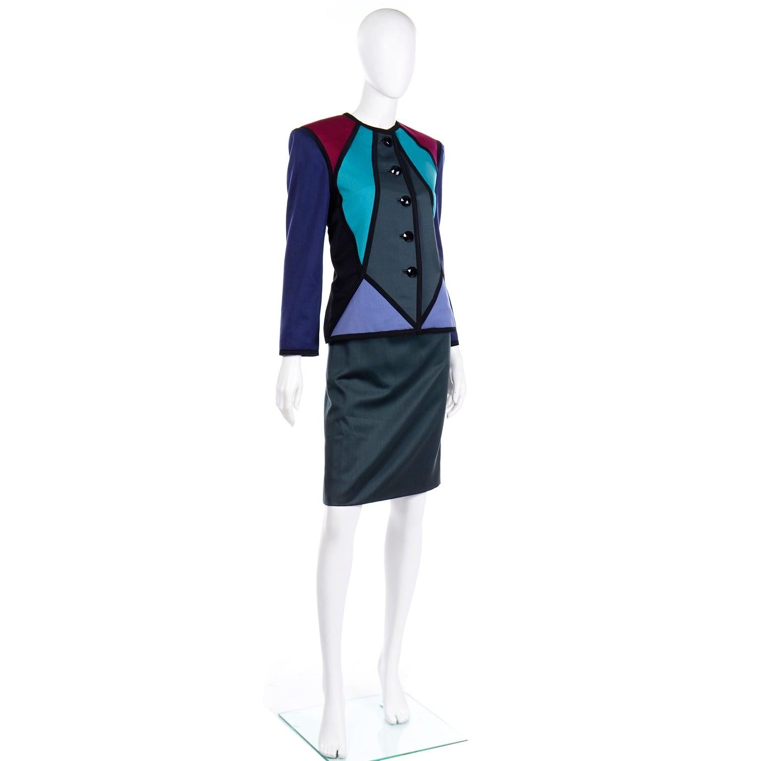 Costume de défilé Yves Saint Laurent à blocs de couleurs géométriques avec veste et 2 jupes, 1988 en vente 1