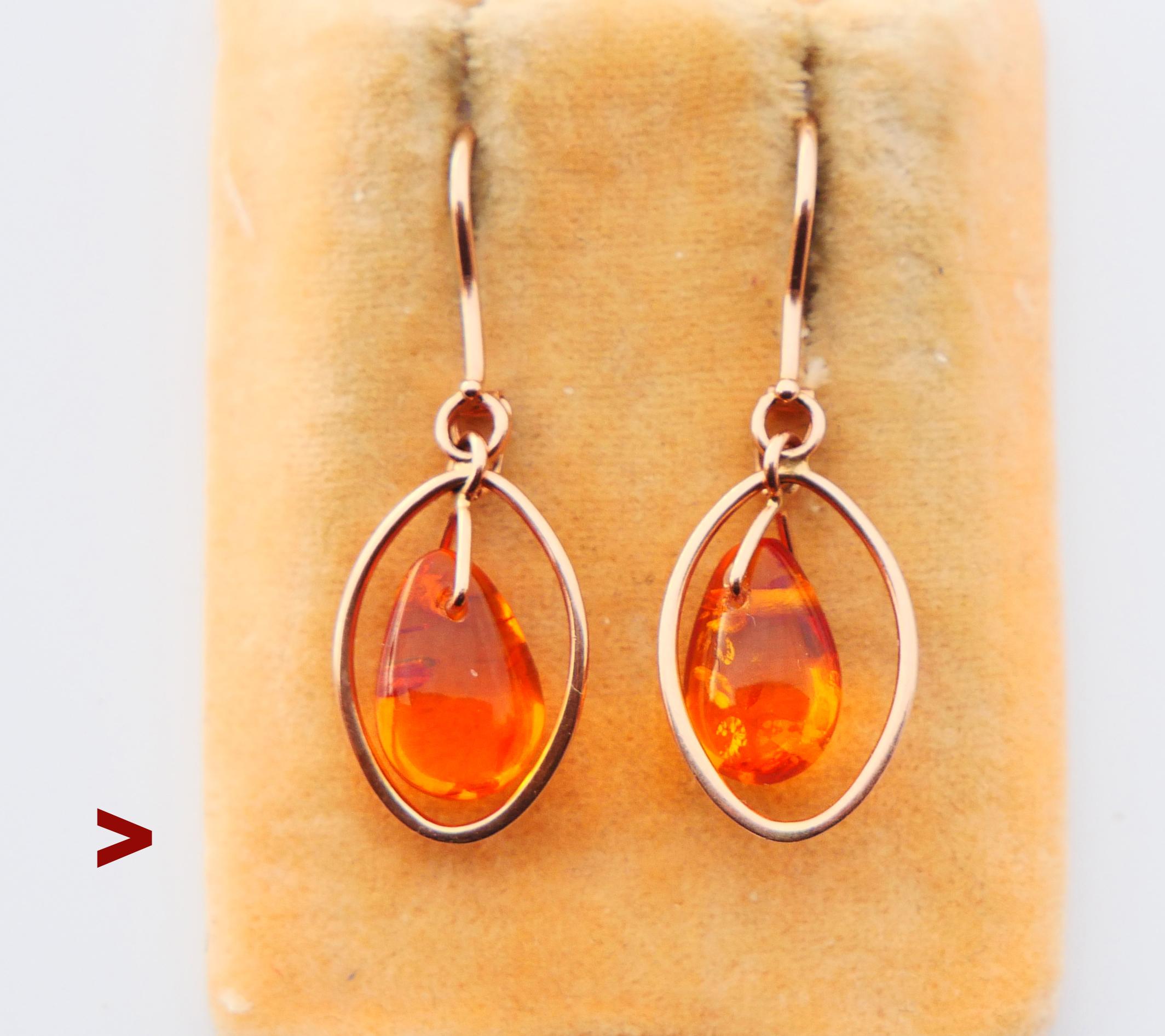 A pair of Soviet Russian Dangle ❋ Earrings  in solid 14K Rose Gold decorated with natural Baltic Amber.

 Soviet standard hallmarks : this pair is made in 1988 of 583 (14K) Rose Gold in USSR at the Jewelry  factory of Kaliningrad city, former German