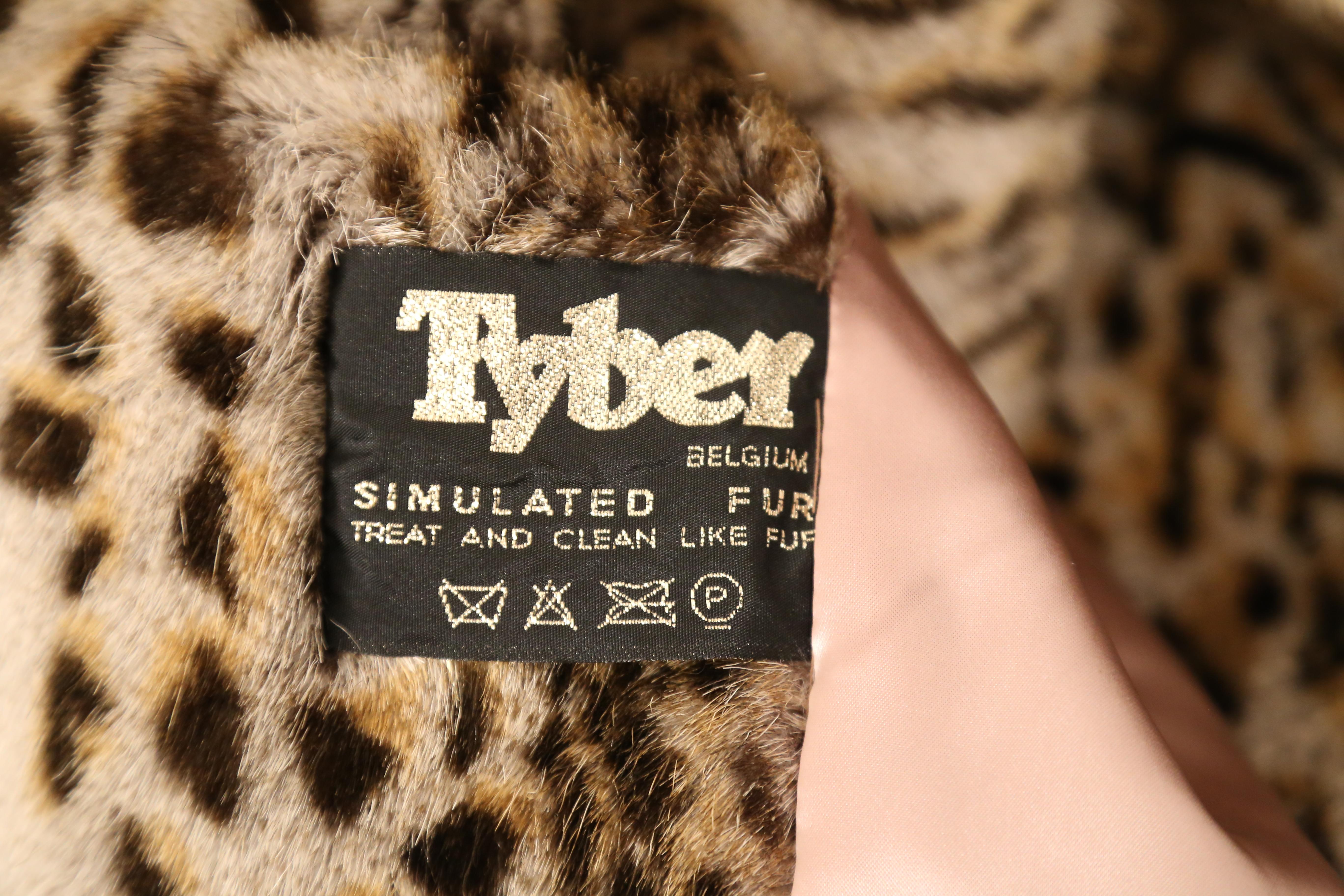1988 VIVIENNE WESTWOOD 'Time Machine' faux leopard fur coat 5