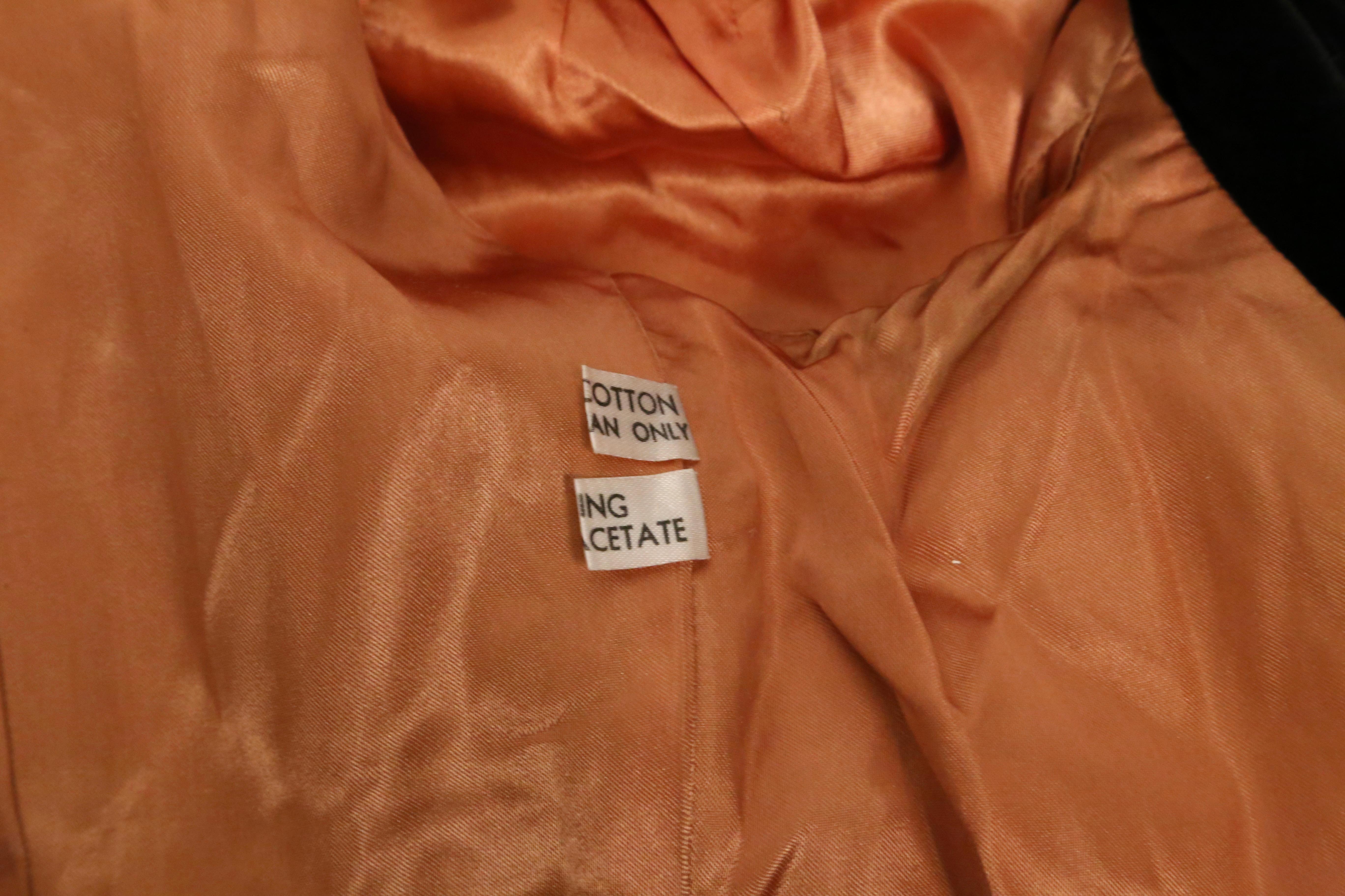 Veste corset « Time machine » de VIVIENNE WESTWOOD, défilé 1988 8