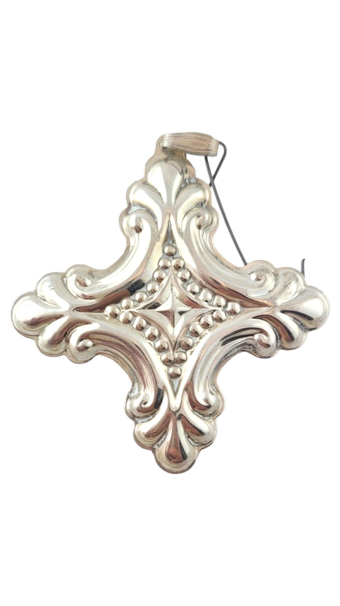 1989-1991 Reed & Barton Christmas Cross Sterling Silver Ornaments #17821 In Good Condition In Washington Depot, CT