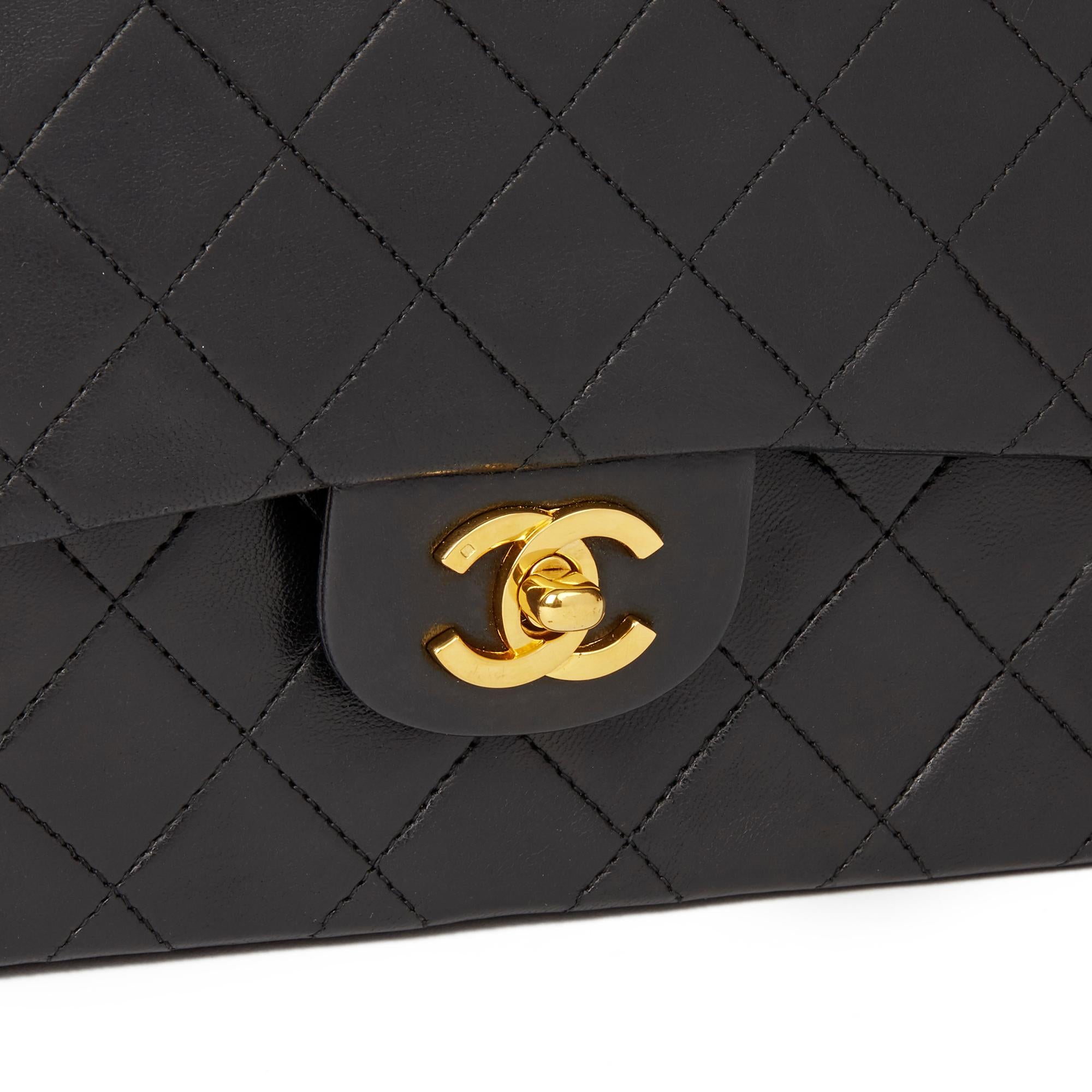 1989 Chanel Black Quilted Lambskin Vintage Medium Classic Double Flap Bag 2