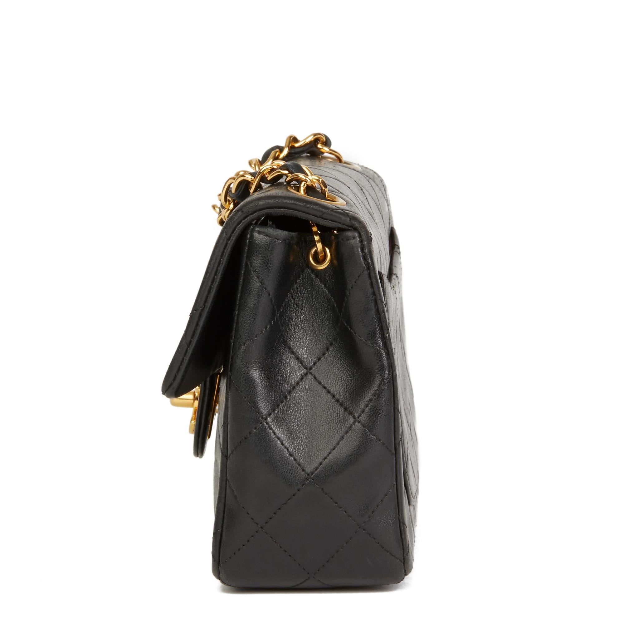 1989 Chanel Black Quilted Lambskin Vintage Mini Flap Bag In Excellent Condition In Bishop's Stortford, Hertfordshire