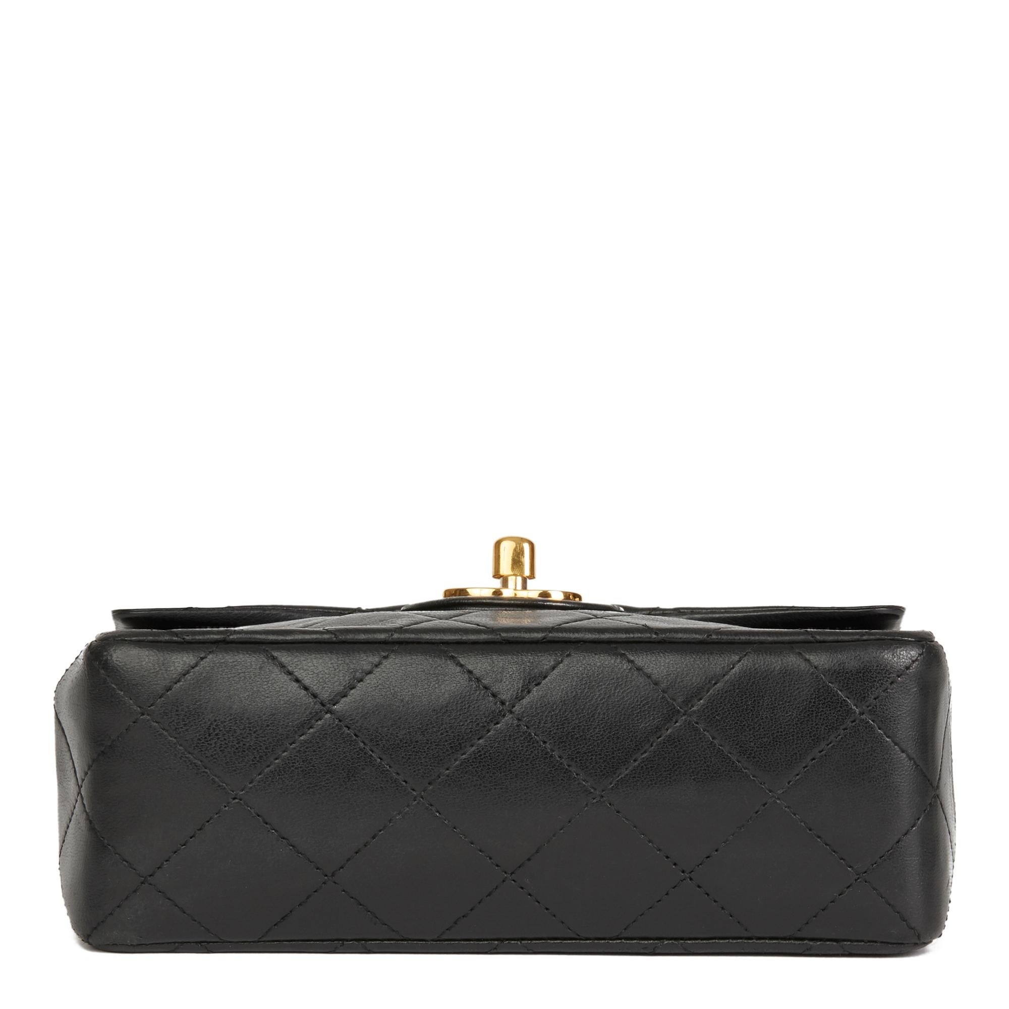 1989 Chanel Black Quilted Lambskin Vintage Mini Flap Bag Damen
