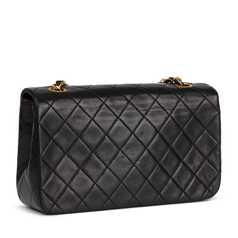 1989 Chanel Black Quilted Lambskin Vintage Small Classic Single Full Flap Bag In Good Condition In Bishop's Stortford, Hertfordshire