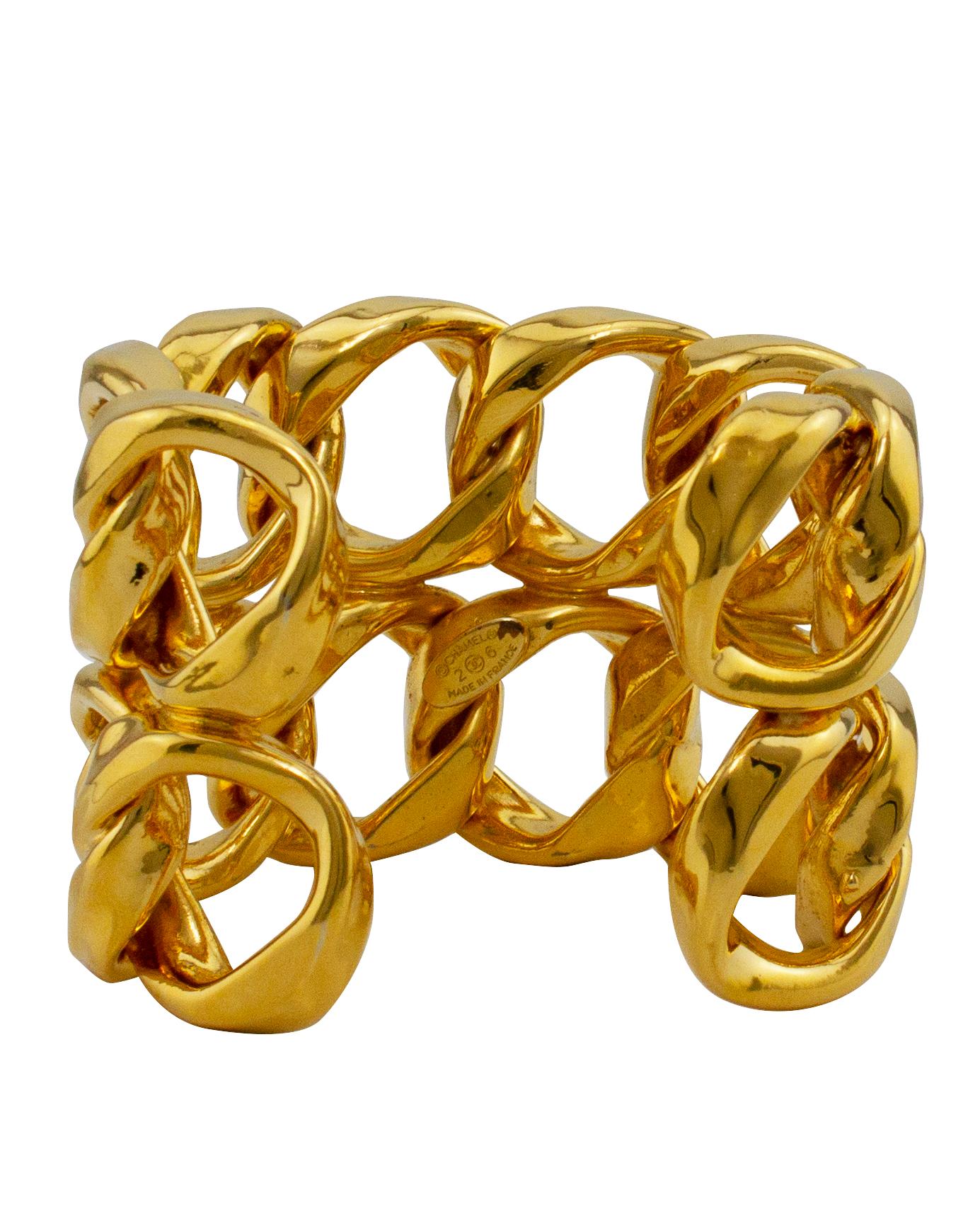 1989 Chanel Interlocking Double Chain Cuff Bracelet Col.26 For Sale 2