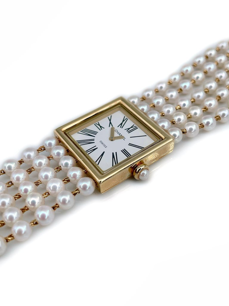 Chanel Mademoiselle Montre-bracelet pour femme en or 18 carats, perles de  culture et quartz, 1989 sur 1stDibs