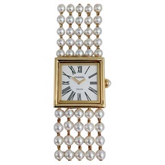 Retro 1989 Chanel Mademoiselle 18 Karat Gold Cultured Pearl Quartz Lady Wrist Watch
