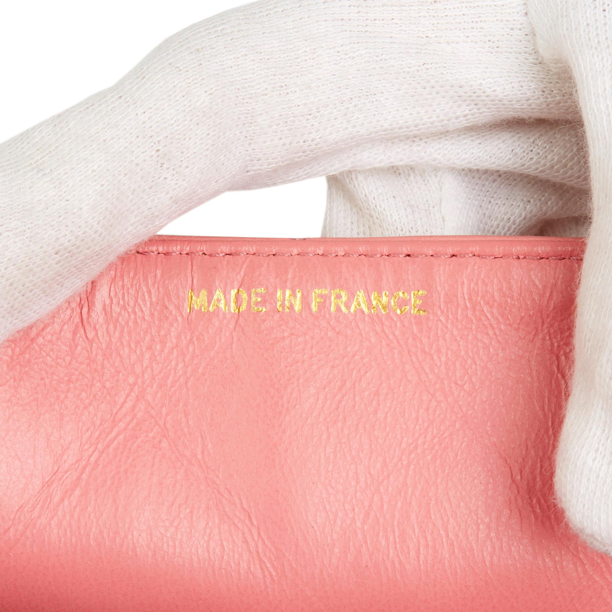 Women's 1989 Chanel Pink Quilted Lambskin Vintage Small Diana Classic Single Flap Bag
