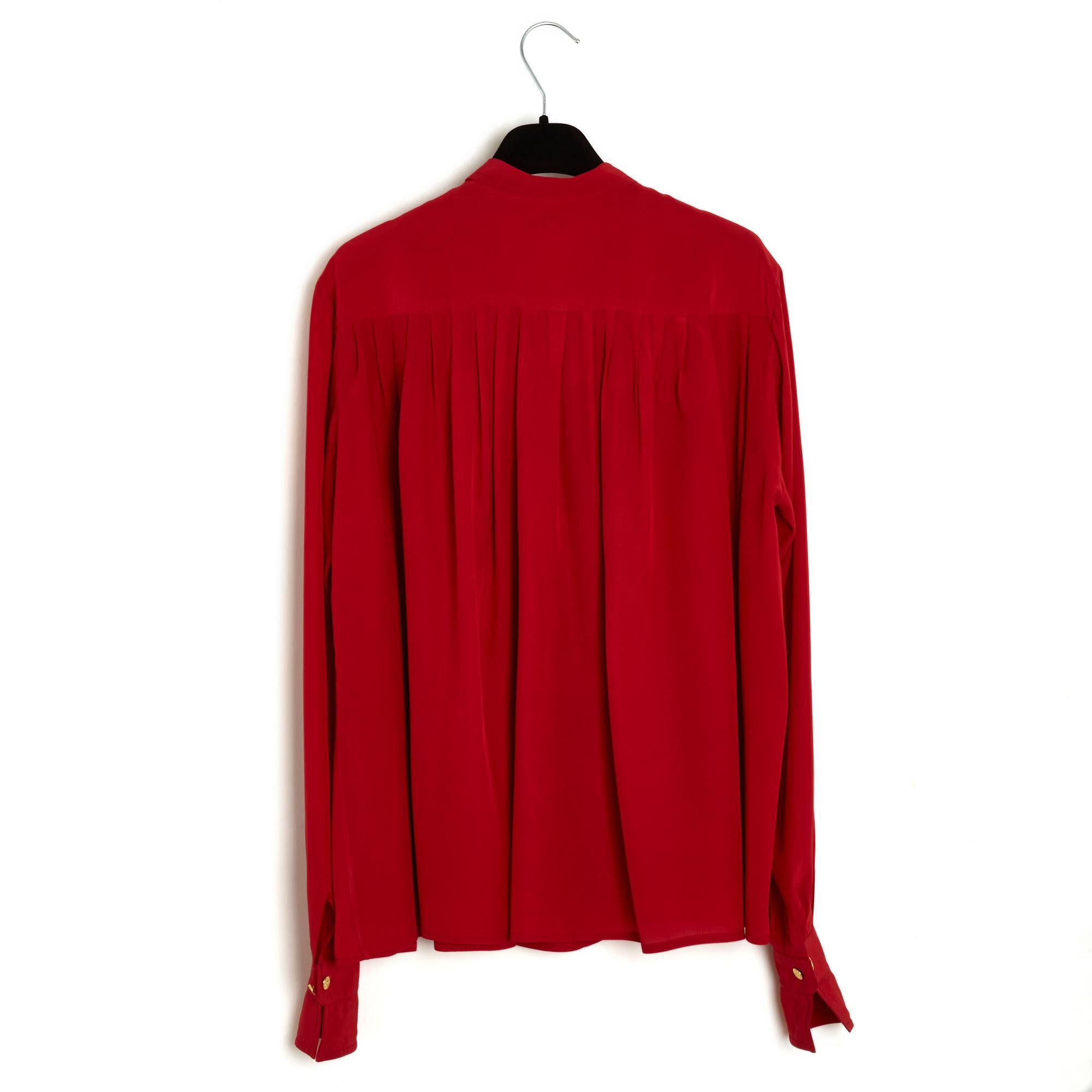 1989 Chanel Red Silk Pleated Blouse FR40 For Sale 2