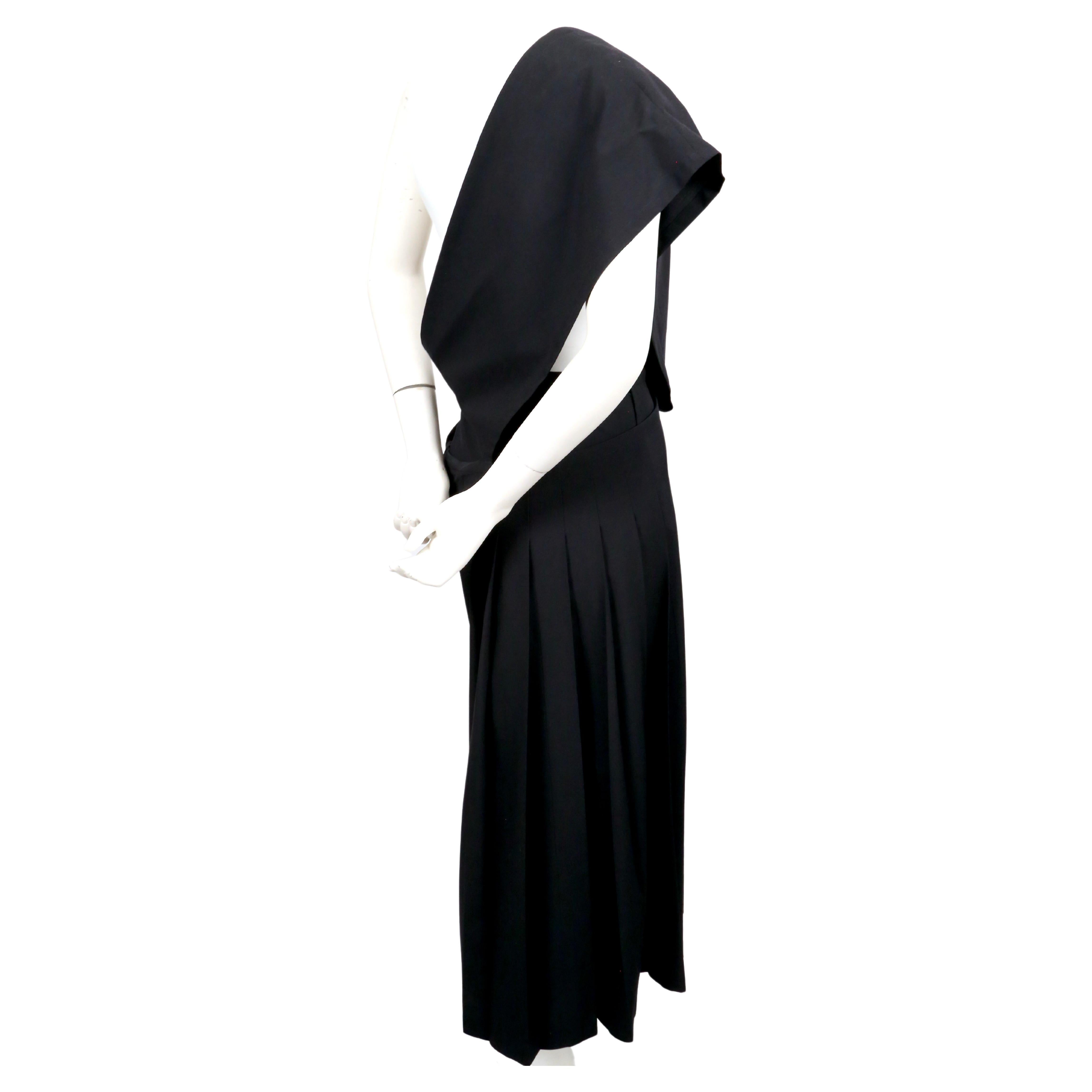 1989 COMME DES GARCONS schwarzes asymmetrisches ein-Schulter-Wickelkleid Damen im Angebot