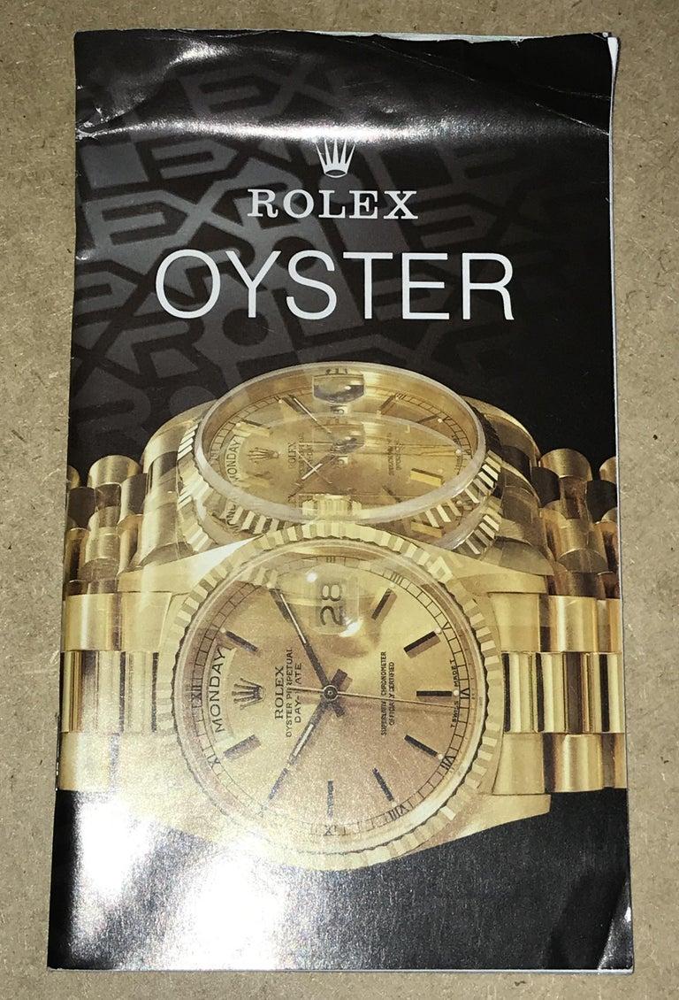 Montre-bracelet Rolex GMT Master II bi métallisée or et acier, boîte et papiers d'origine, 1989 en vente 7