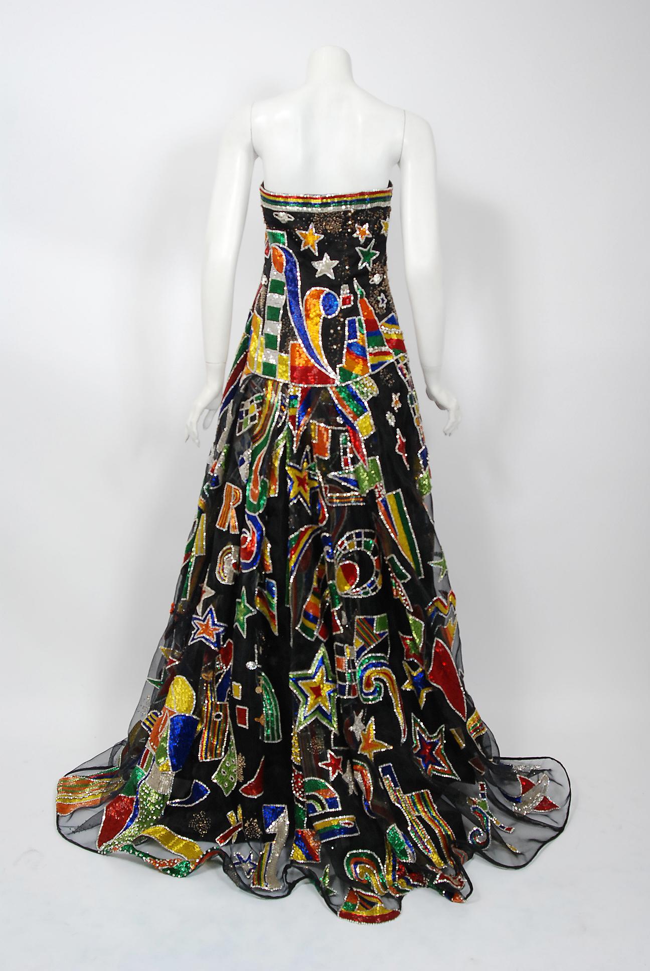 Archival 1989 Gianni Versace Haute Couture Beaded Circus Novelty Gown and Shawl For Sale 10