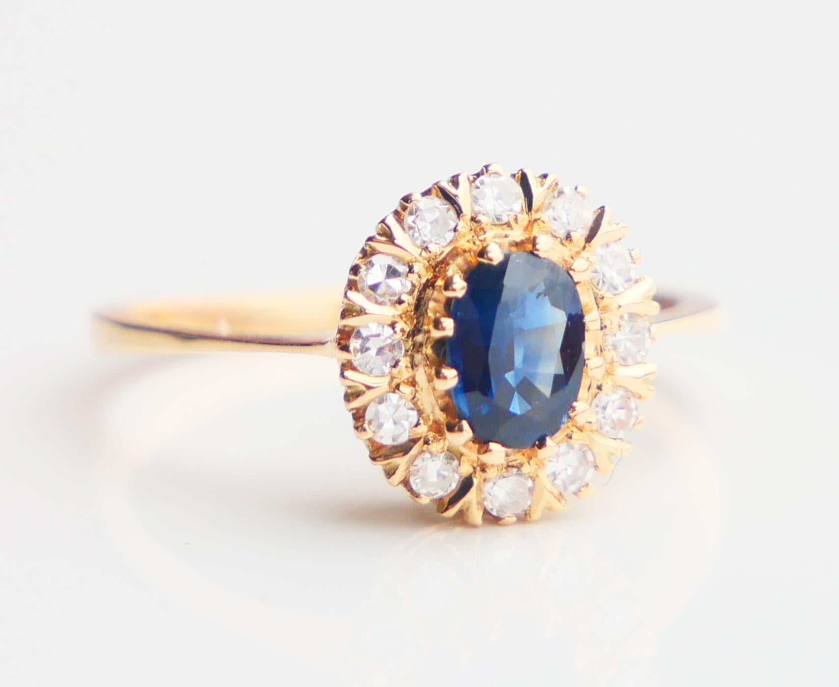 Retro 1989 Halo Ring natural 0.75ct Sapphire 0.24ctw Diamonds 18K Gold ØUS6 / 2.4gr For Sale