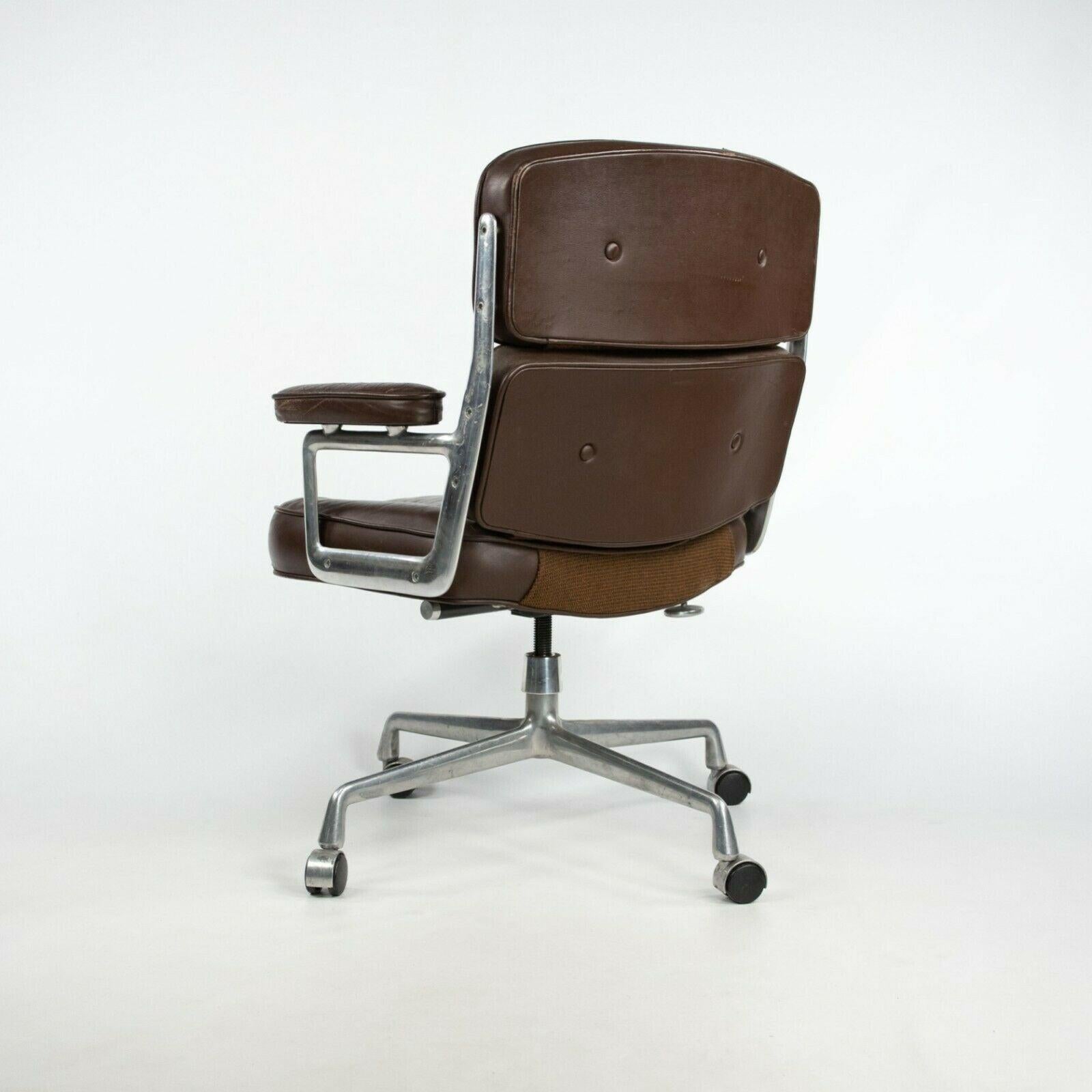 Modern 1989 Herman Miller Eames Time Life Executive Desk Chair in Brown Leather