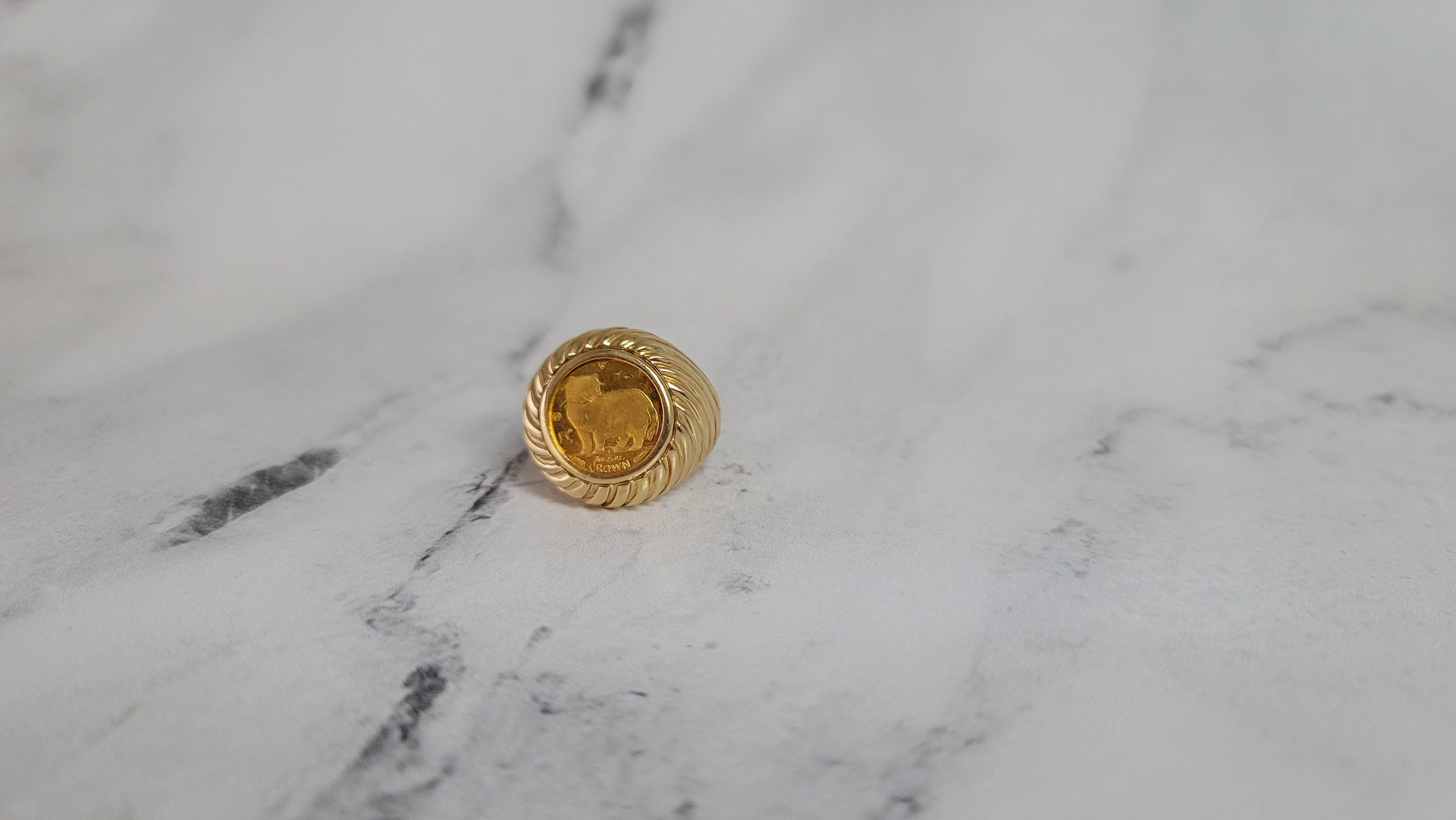1989 Isle of Man 1/25OZ Gold Crown Coin Ring with Persian Cat Elizabeth II  In New Condition For Sale In Sugar Land, TX