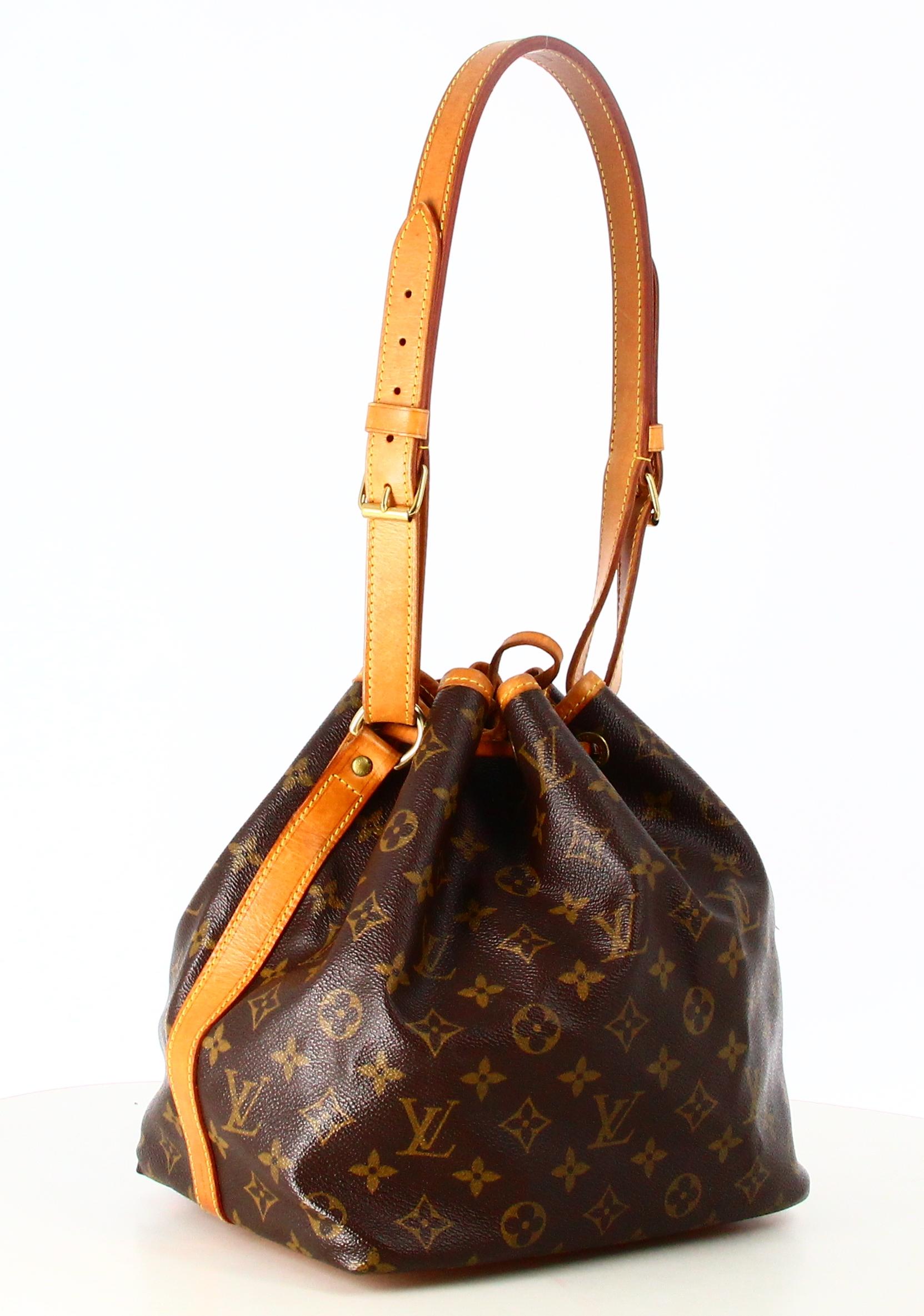 1989 Louis Vuitton Canvas Monogram Noe Handbag For Sale 1