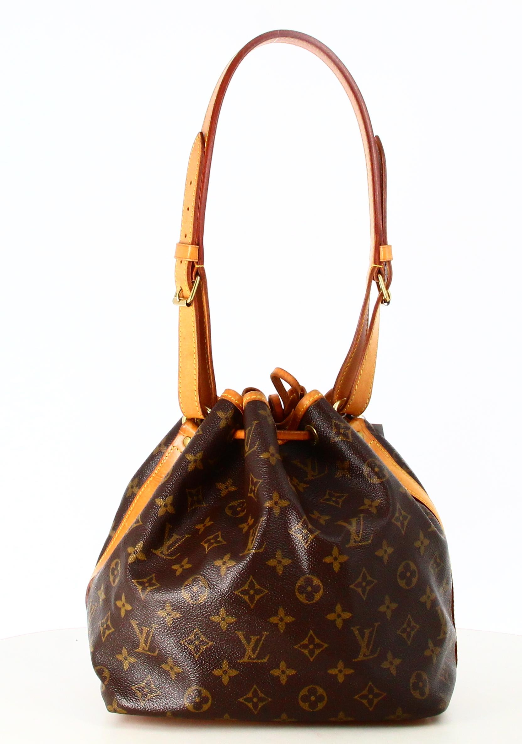 1989 Louis Vuitton Canvas Monogram Noe Handbag For Sale 2