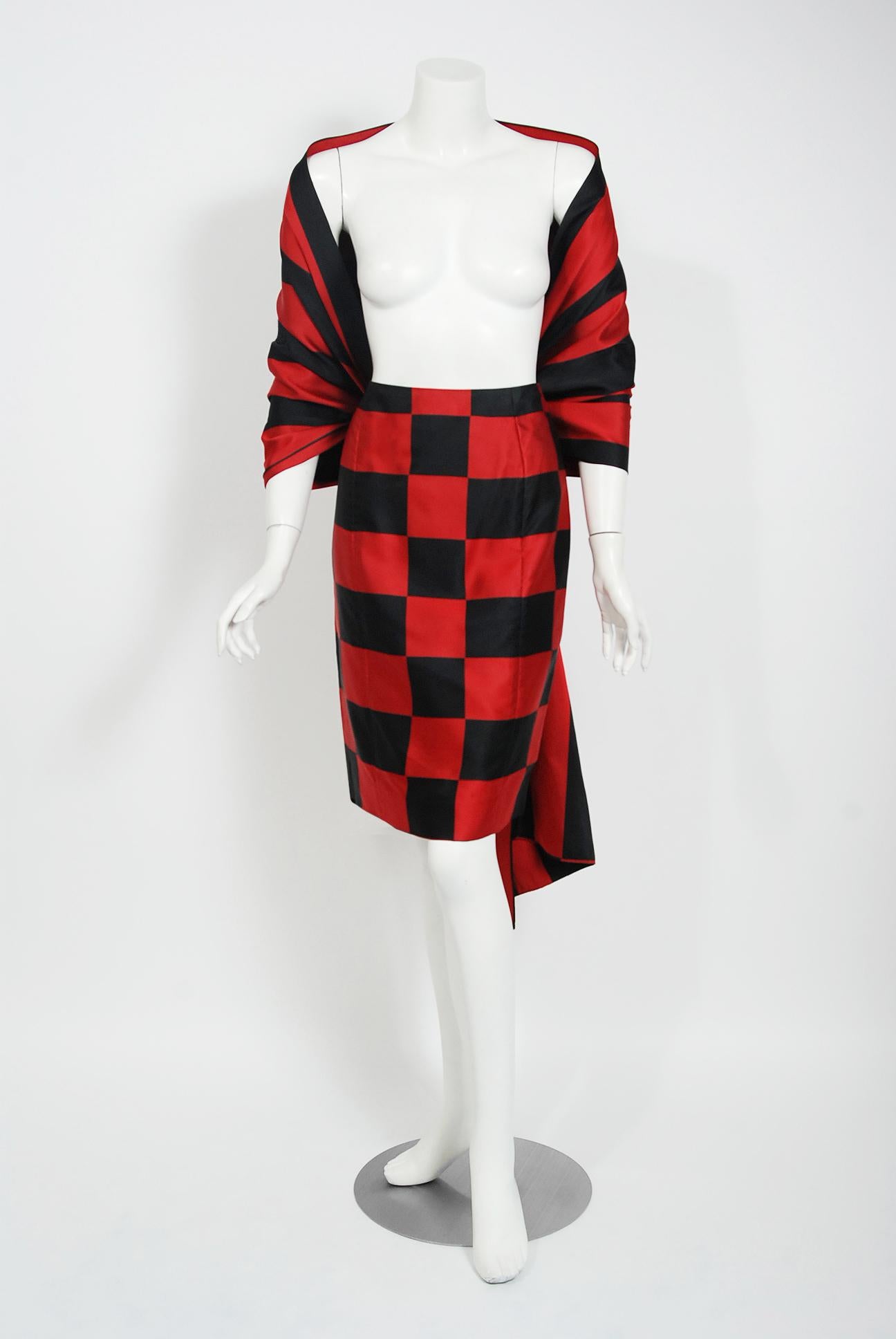 Women's Vintage 1990s Marc Jacobs for Perry Ellis Black Red Checkered Silk Skirt w/ Wrap For Sale