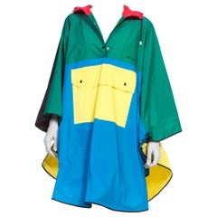 Poncho de pluie multicolore en PVC à blocs de couleurARY QUANT des années 1980